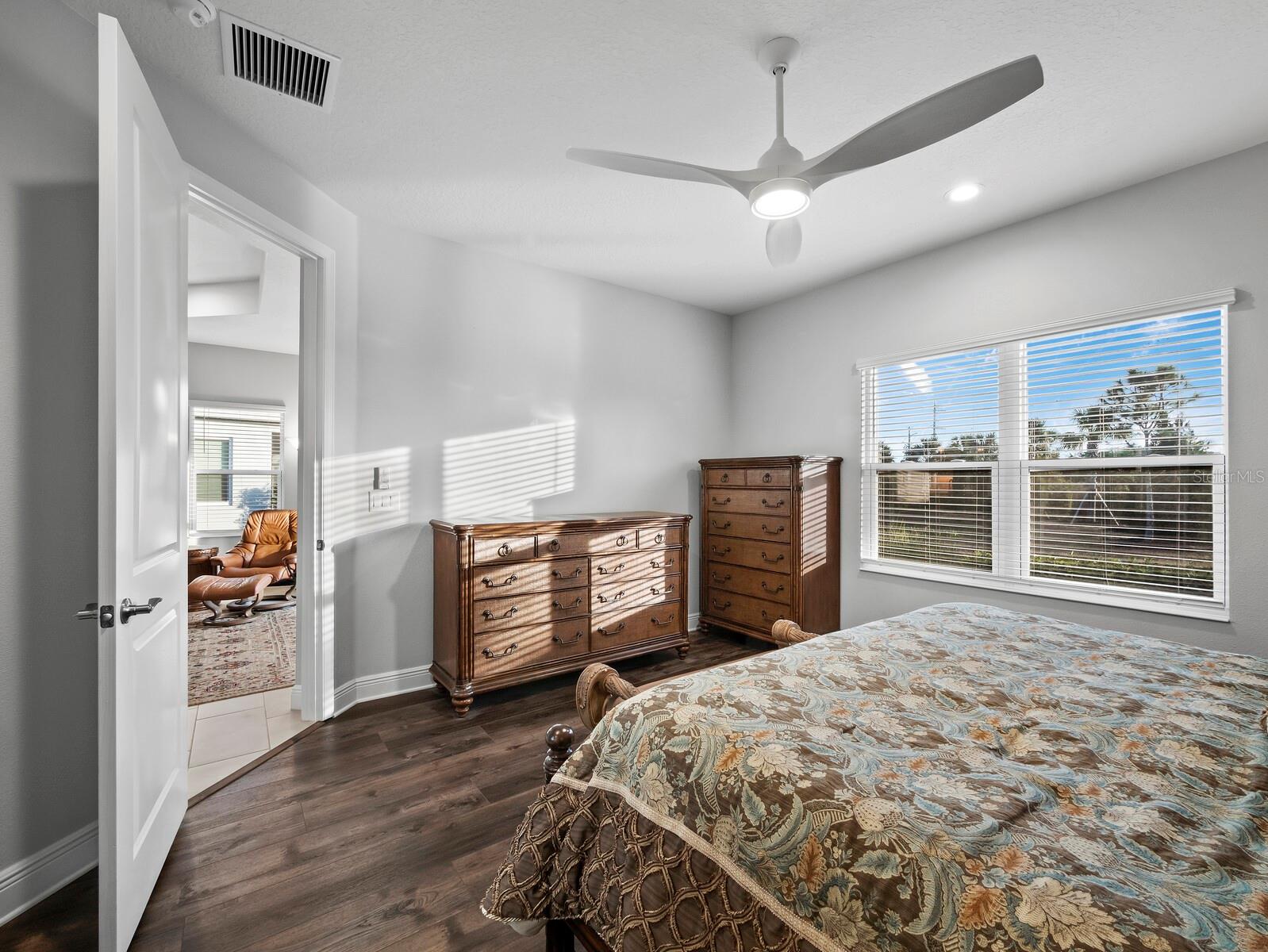 Image 18 of 54 For 2878 Butterfly Jasmine Trail