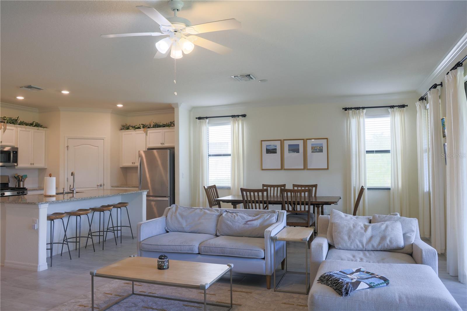 Image 10 of 62 For 17221 Blue Ridge Place