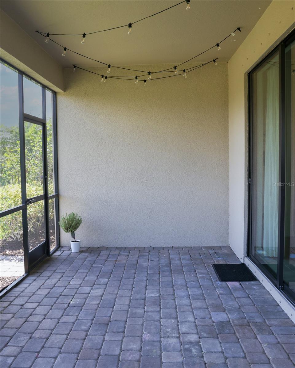 Image 36 of 62 For 17221 Blue Ridge Place