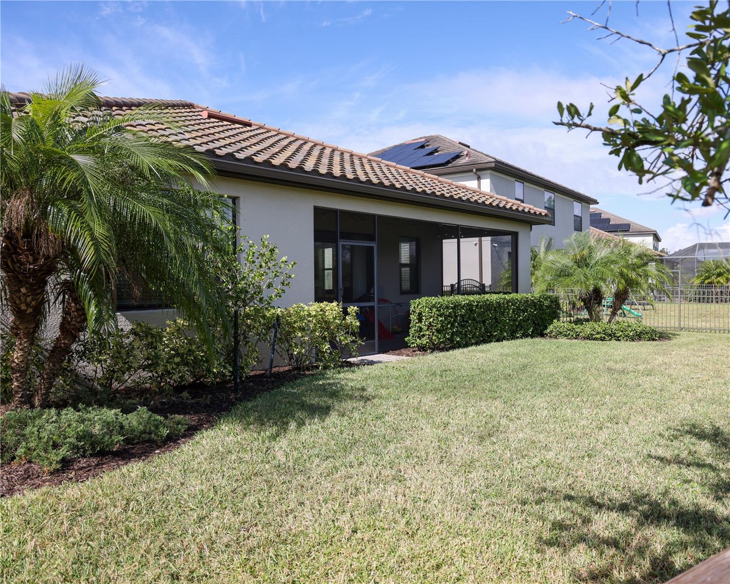 Image 38 of 62 For 17221 Blue Ridge Place