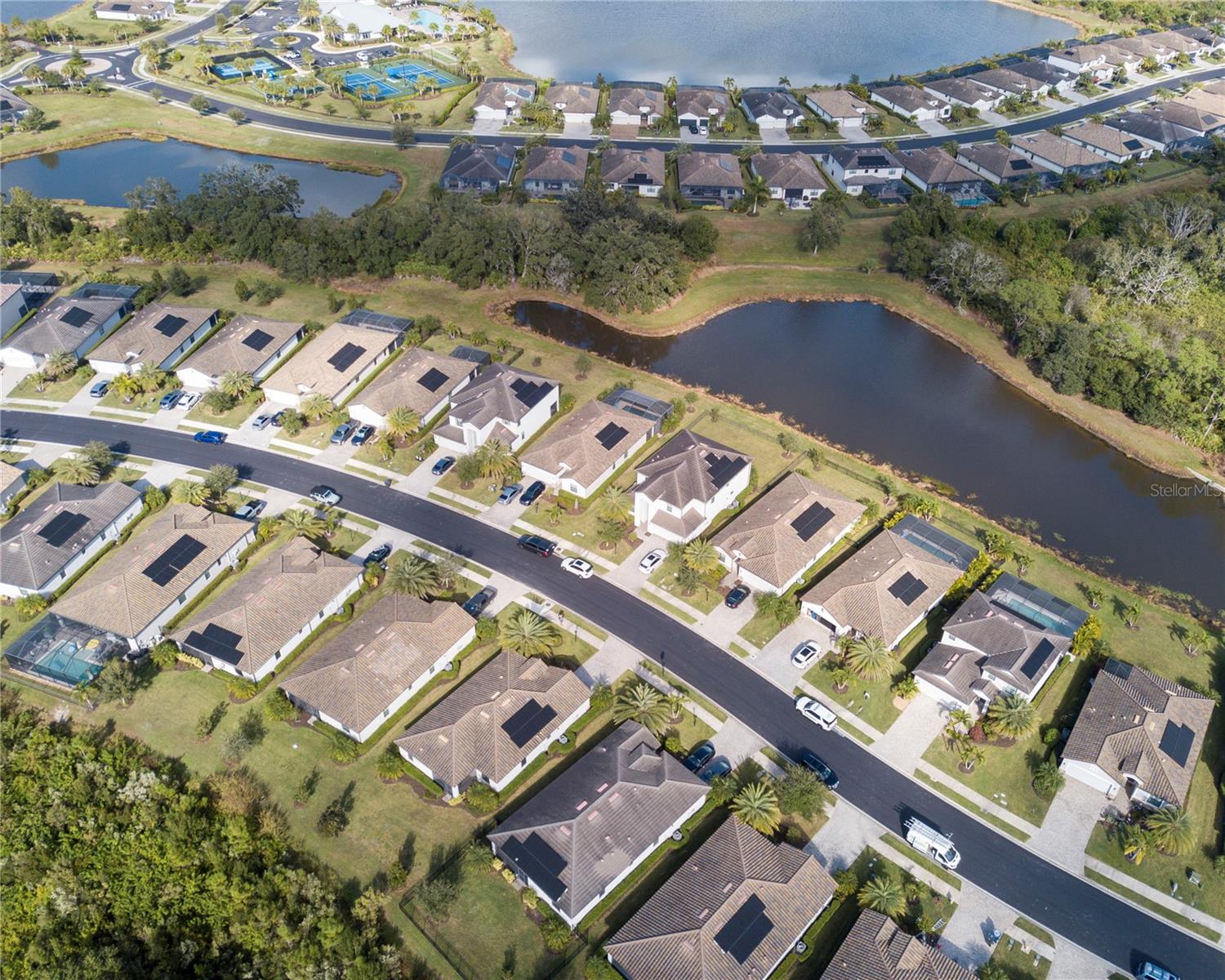 Image 46 of 62 For 17221 Blue Ridge Place