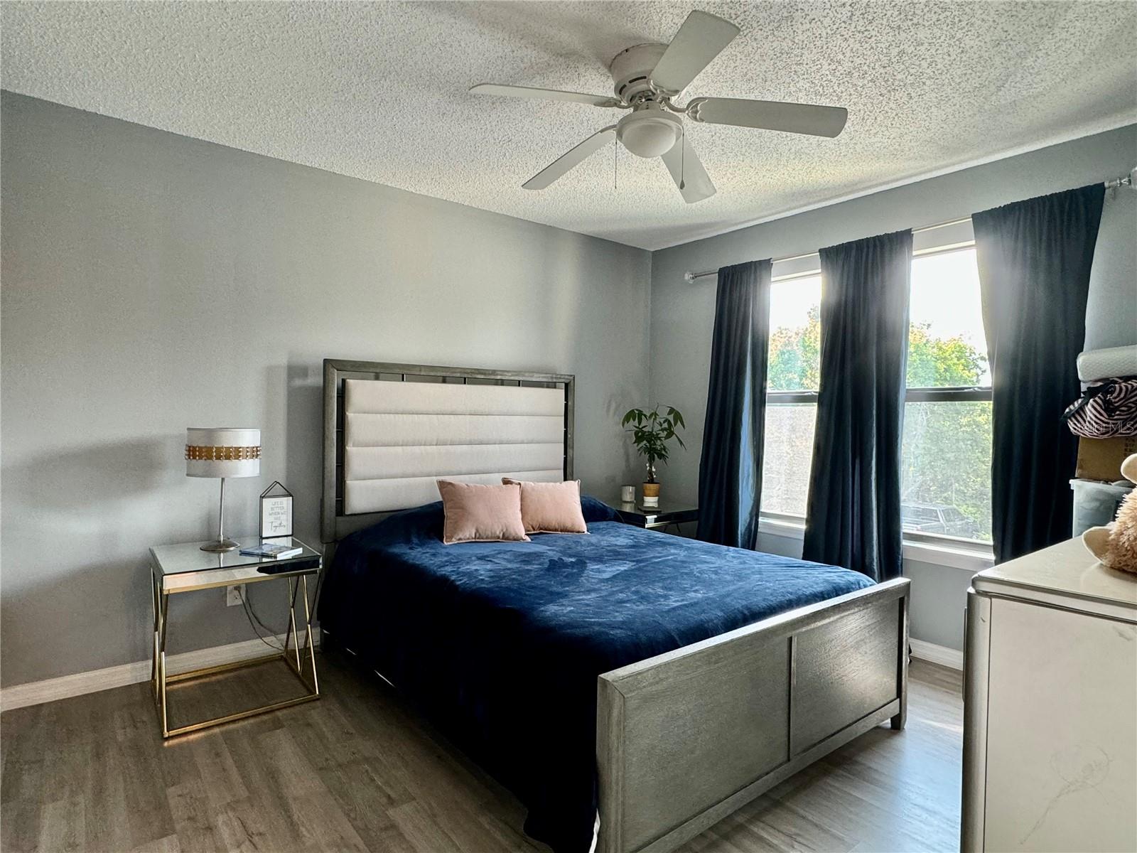 Image 6 of 19 For 4036 Crockers Lake Boulevard 21