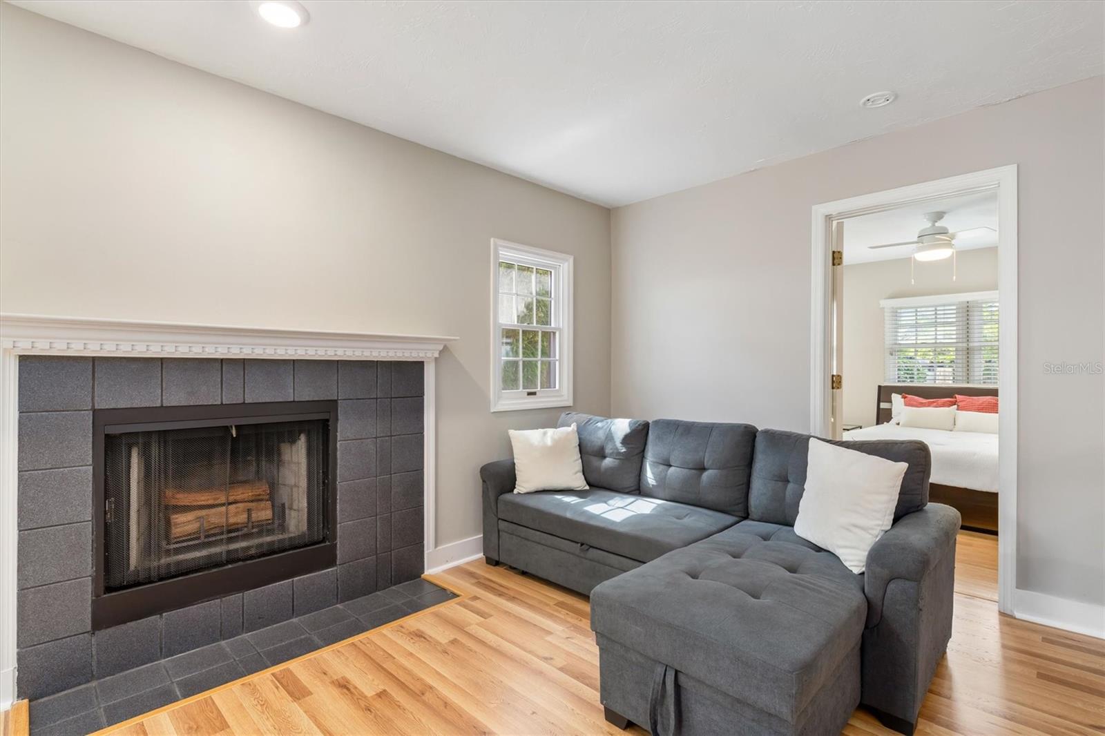 Image 23 of 38 For 1231 Orange Avenue