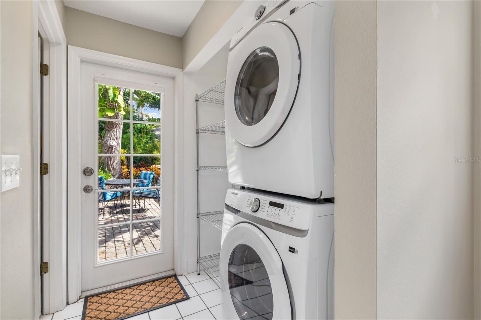 Image 29 of 38 For 1231 Orange Avenue