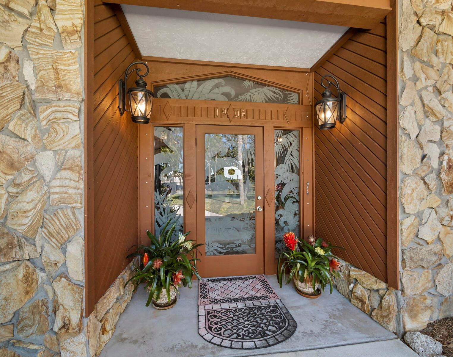 Image 5 of 60 For 1906 68th Terrace E