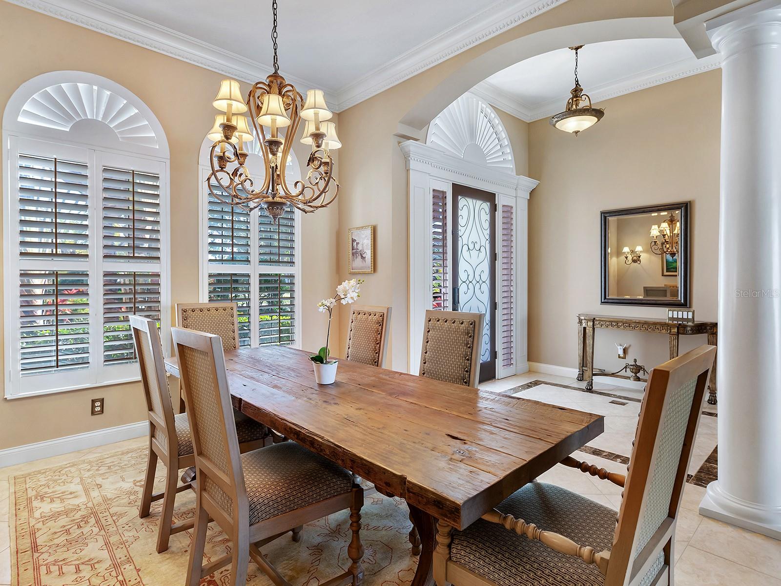 Image 16 of 71 For 10528 Cheval Place