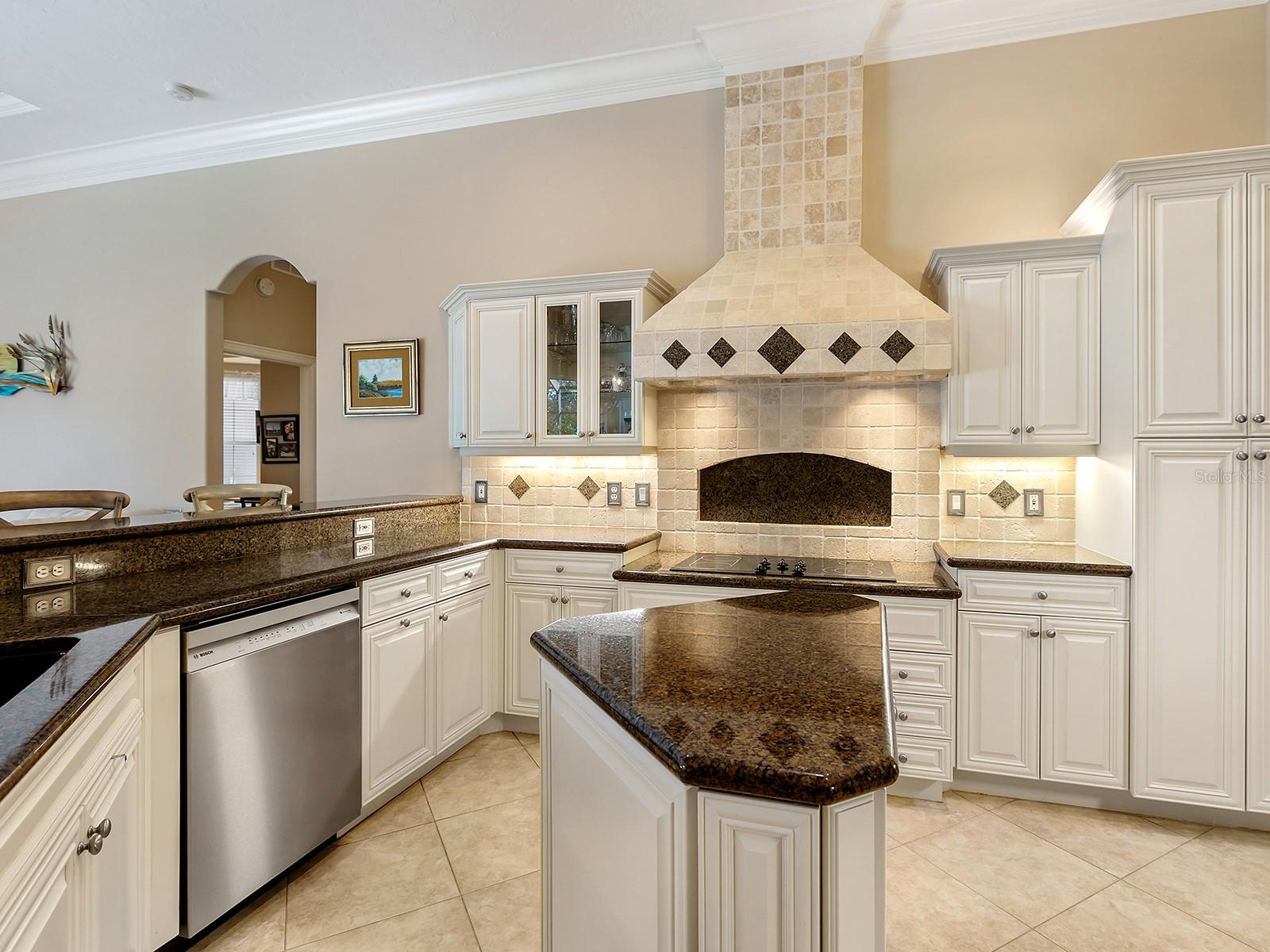 Image 20 of 71 For 10528 Cheval Place