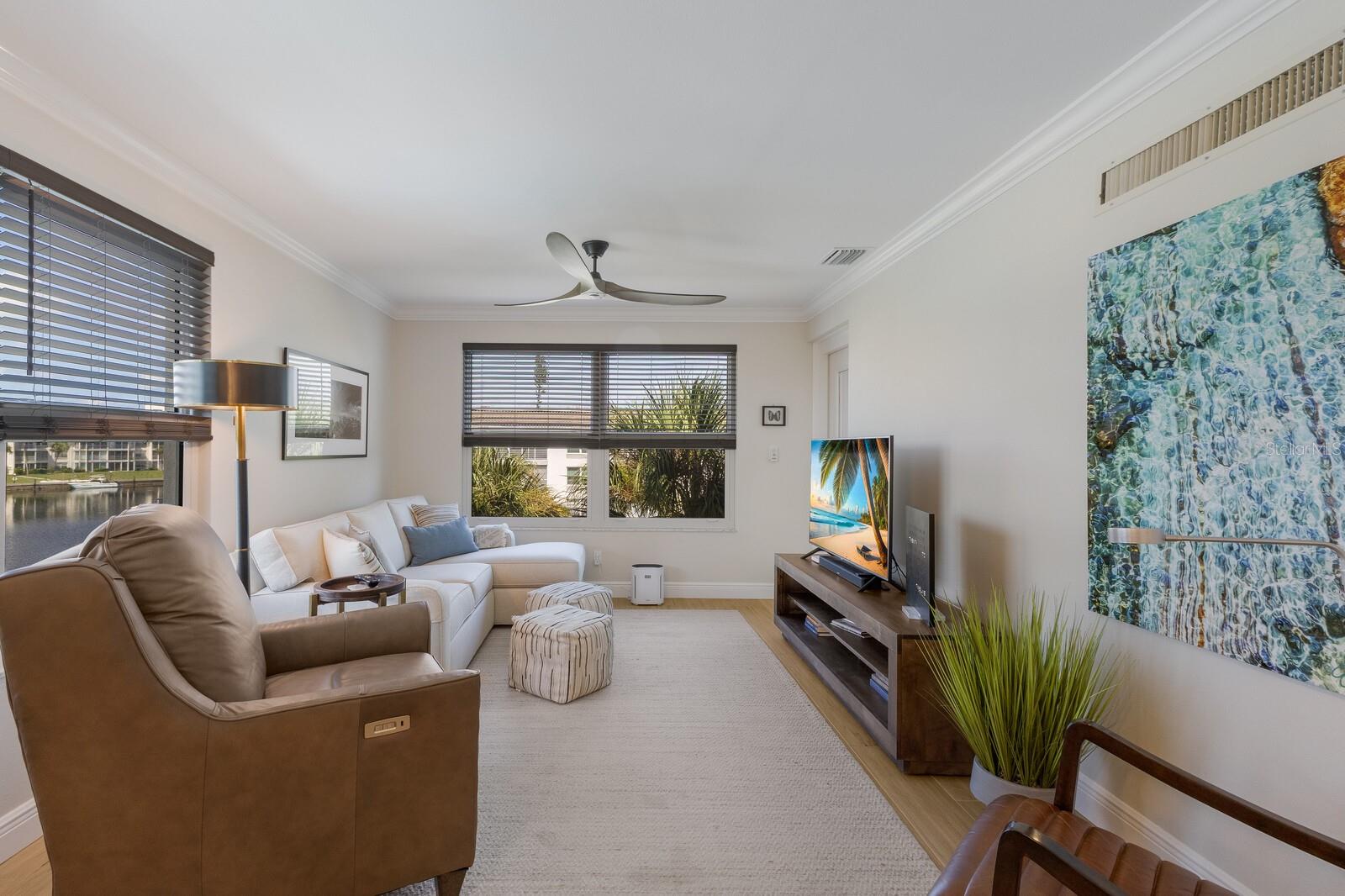 Image 10 of 48 For 4320 Falmouth Drive 301