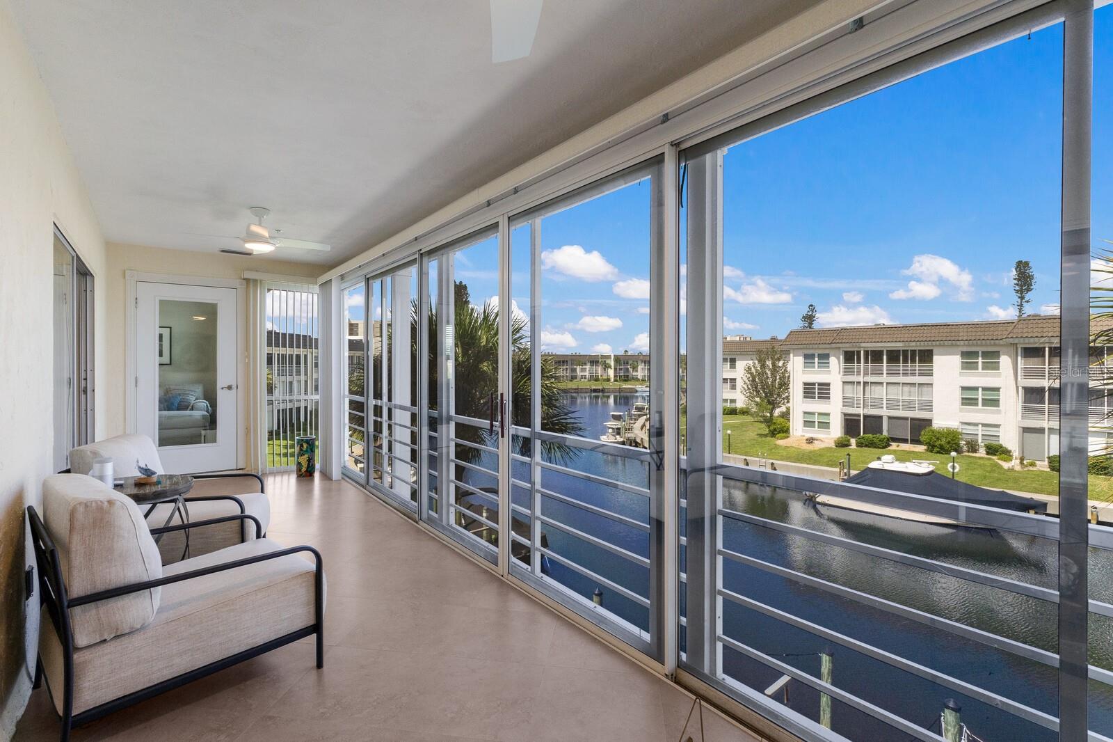 Image 14 of 48 For 4320 Falmouth Drive 301