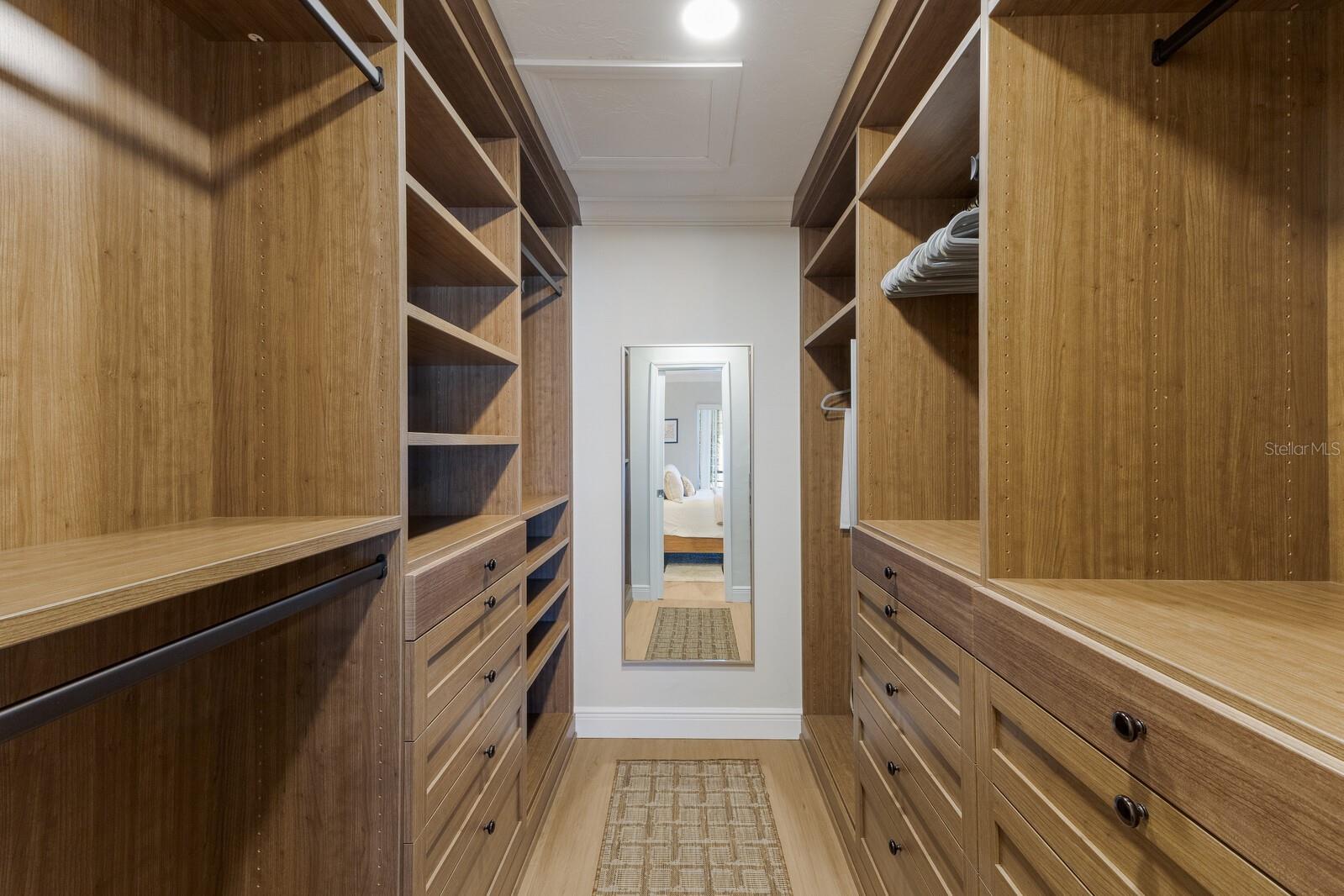 Image 19 of 48 For 4320 Falmouth Drive 301