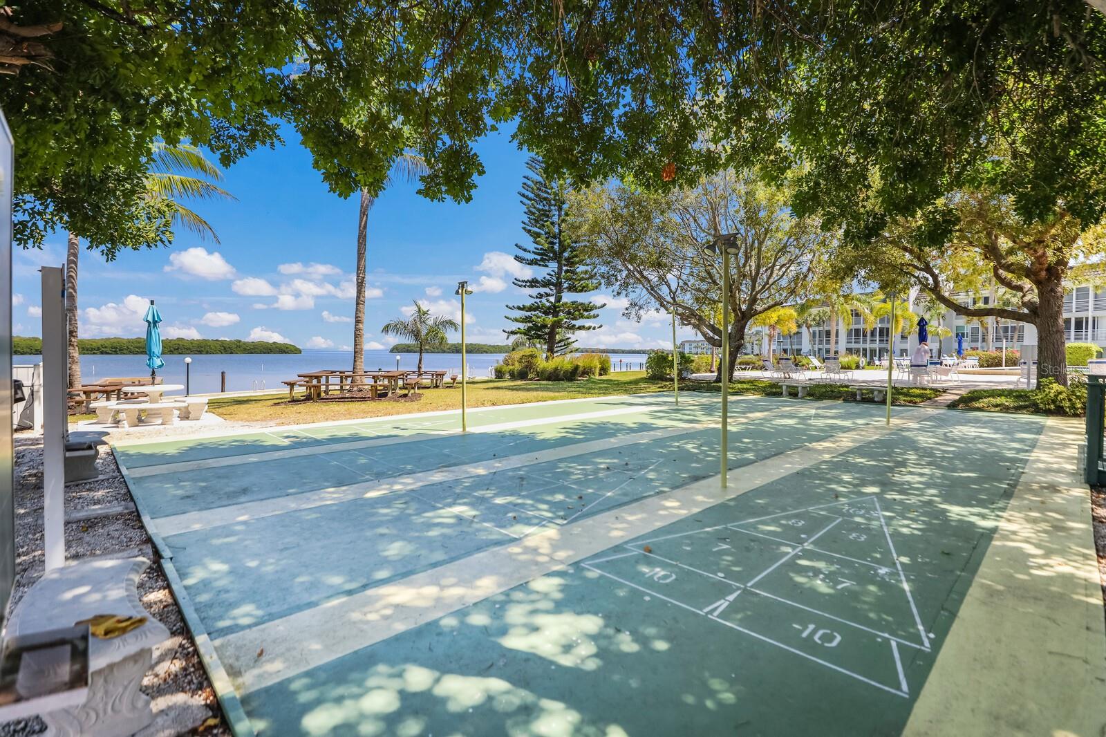 Image 42 of 48 For 4320 Falmouth Drive 301