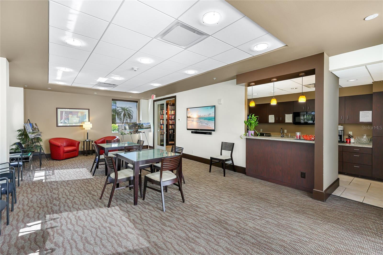 Image 30 of 37 For 435 Gulfstream Avenue 1004