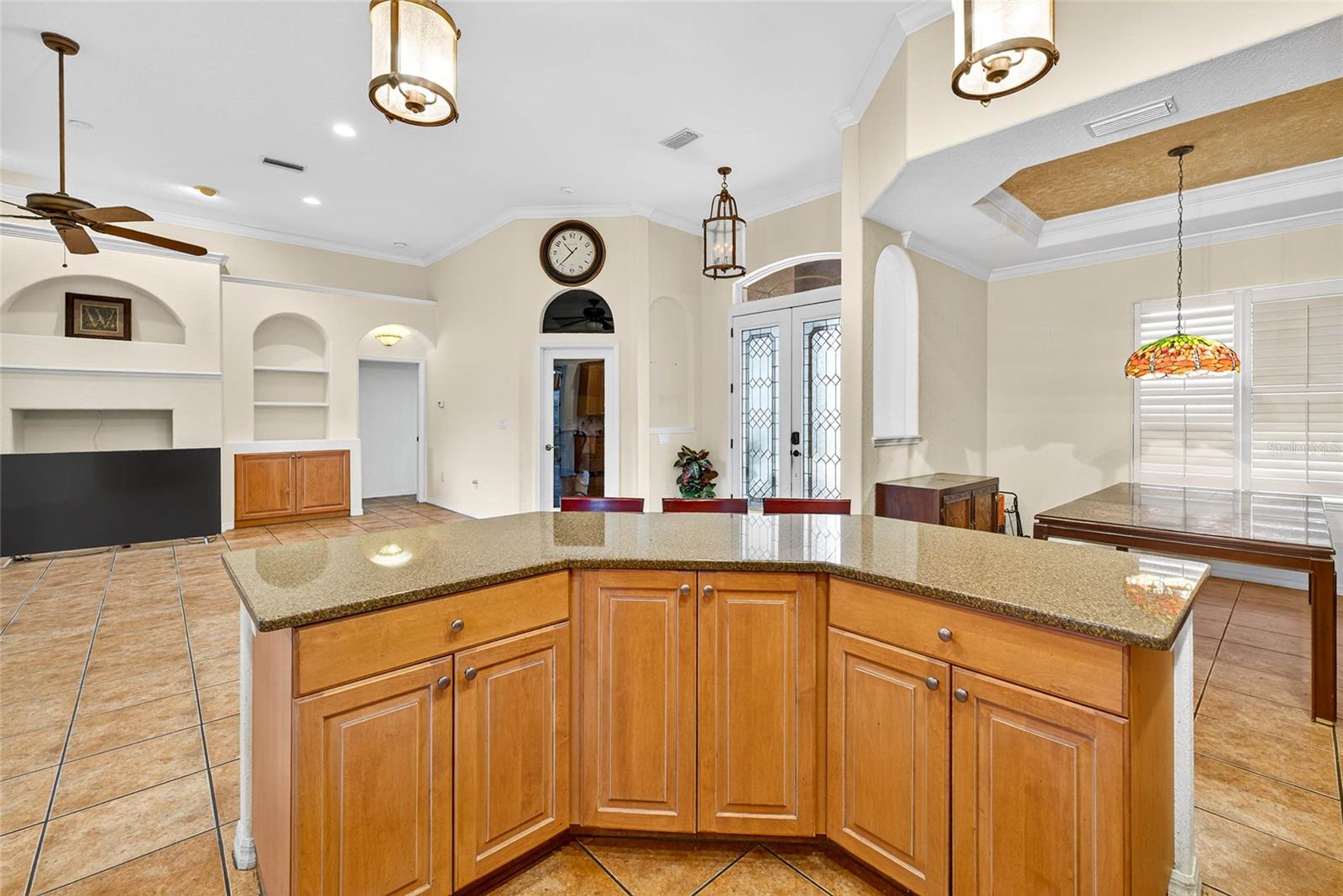 Image 19 of 64 For 14743 1st Avenue E