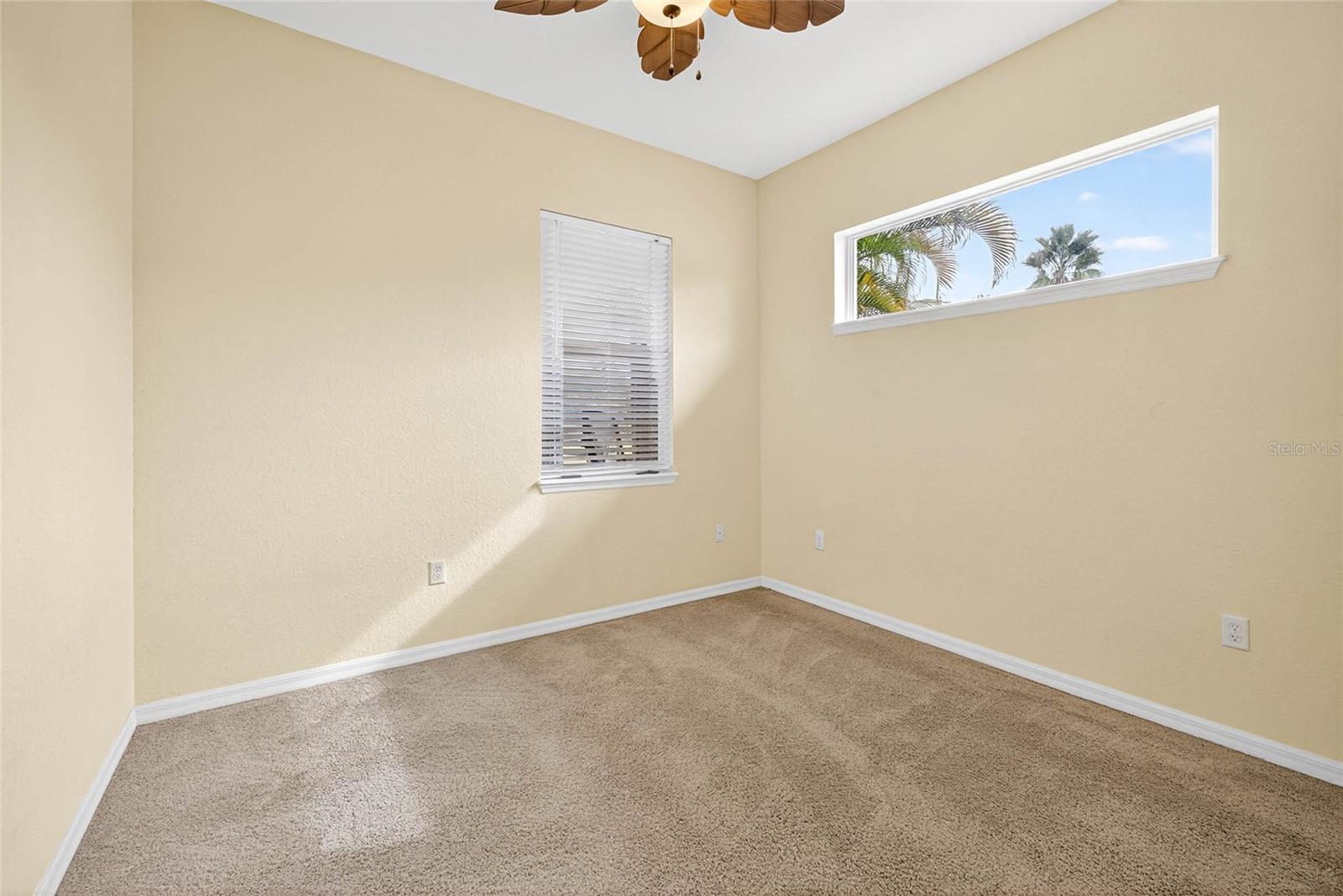 Image 28 of 64 For 14743 1st Avenue E