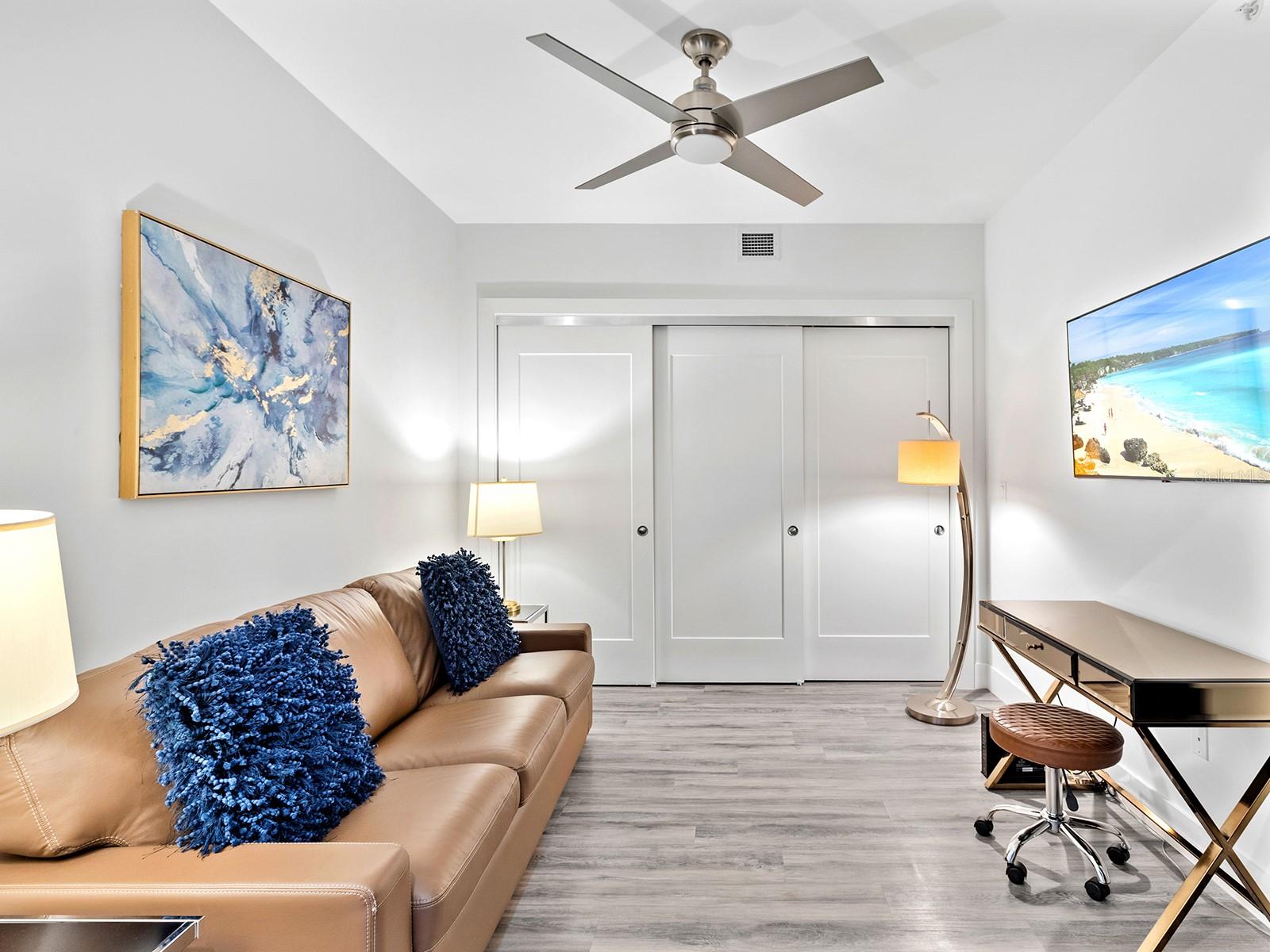 Image 11 of 45 For 1709 Tamiami Trail 318