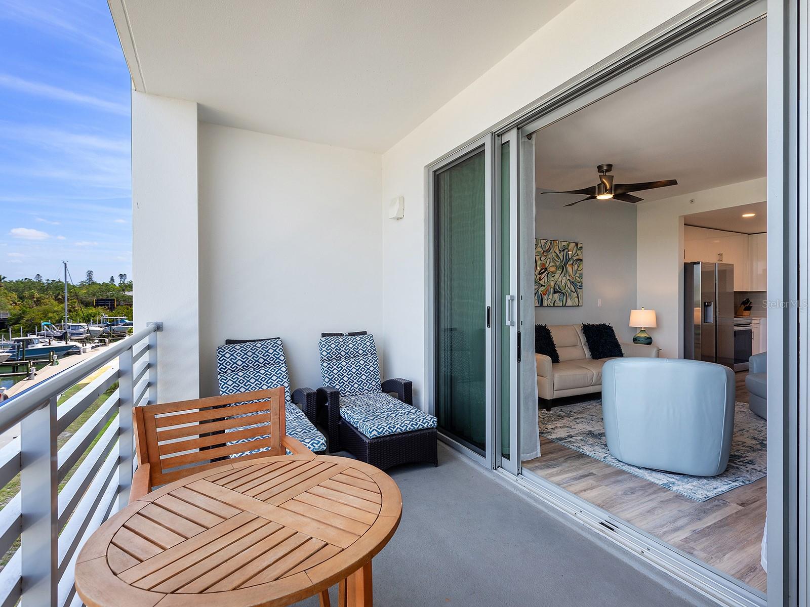 Image 24 of 45 For 1709 Tamiami Trail 318