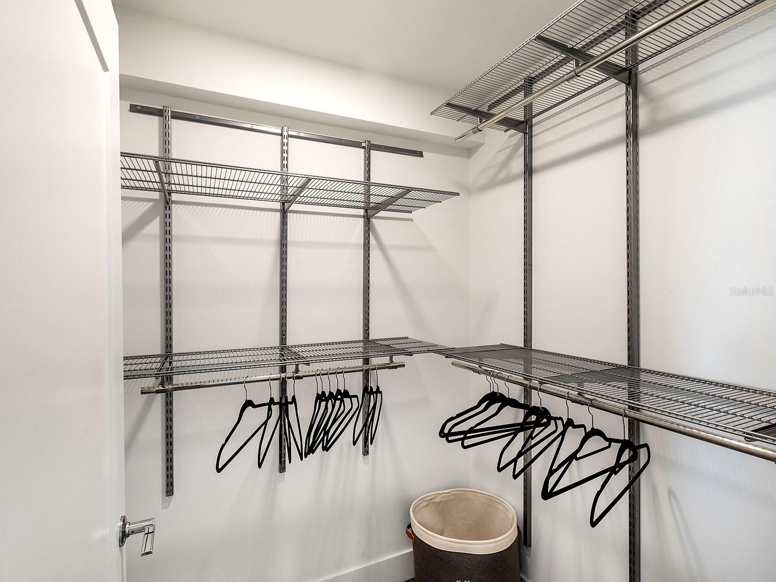 Image 27 of 45 For 1709 Tamiami Trail 318