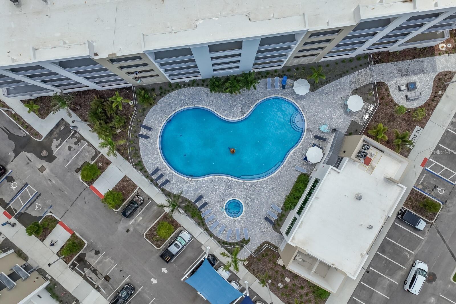 Image 32 of 45 For 1709 Tamiami Trail 318