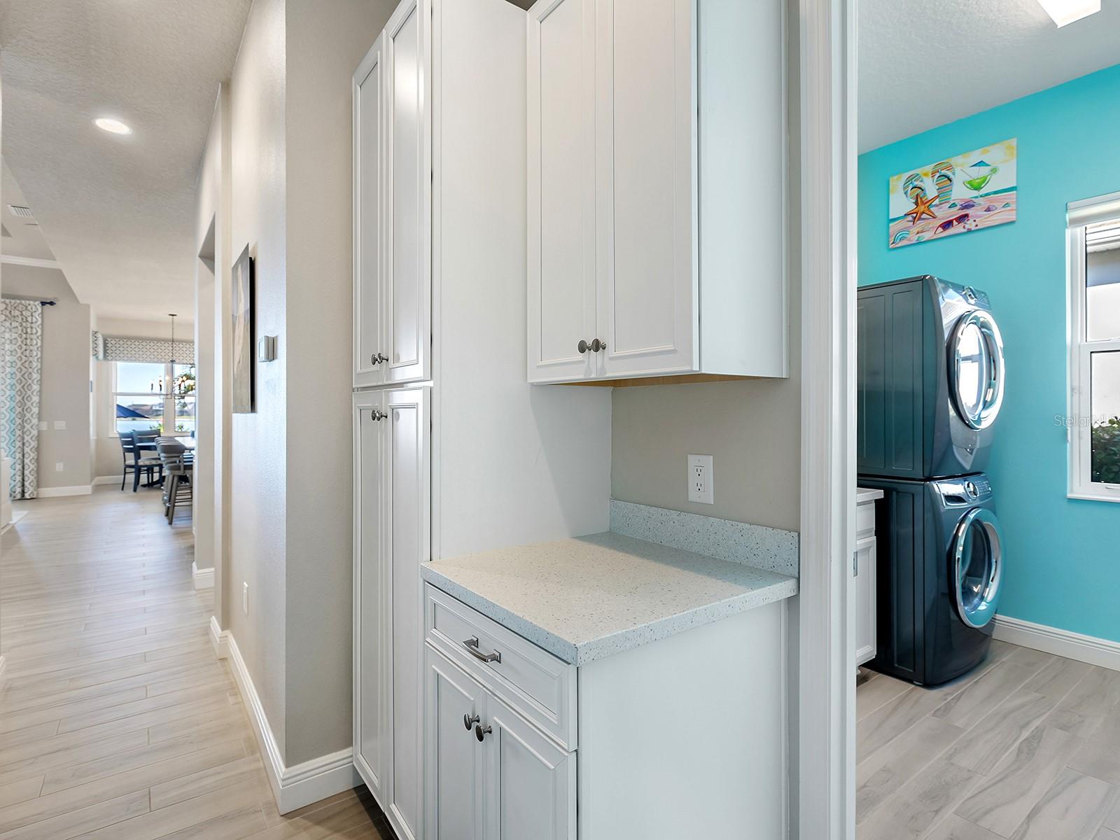 Image 38 of 85 For 8119 Waterbend Trail