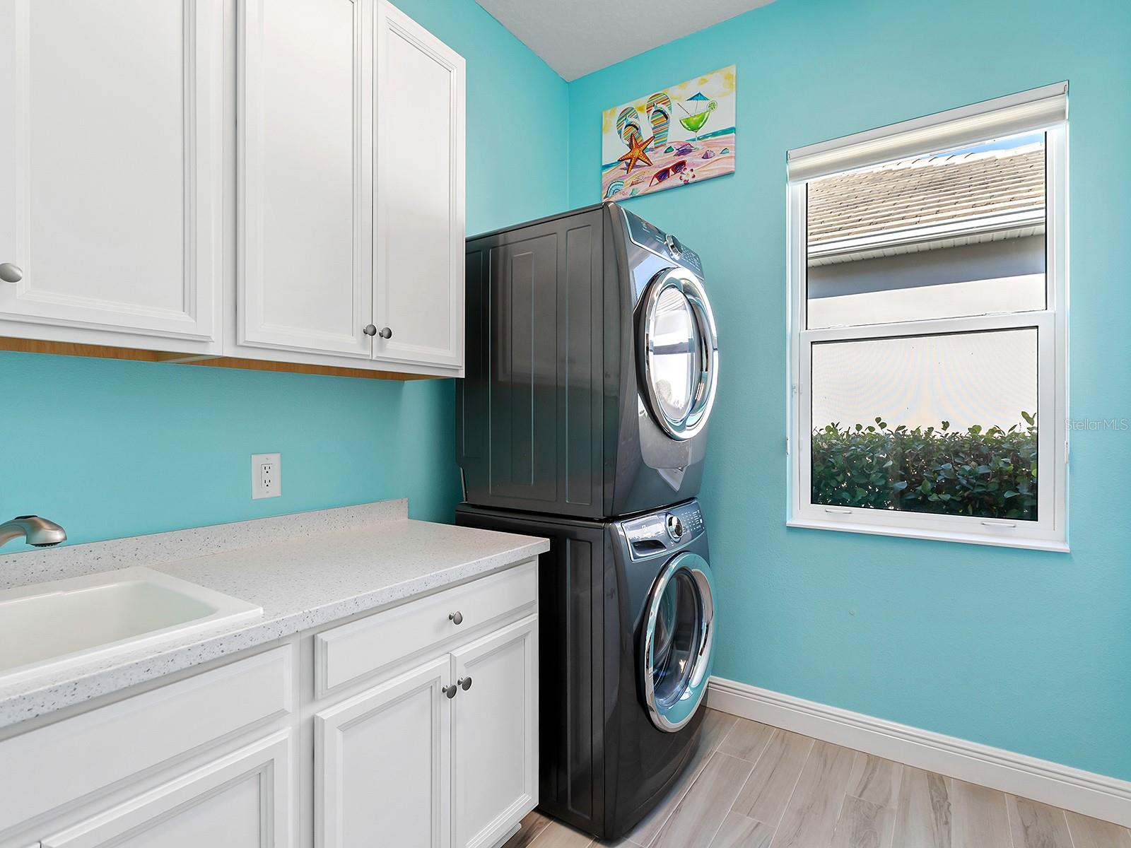 Image 39 of 85 For 8119 Waterbend Trail