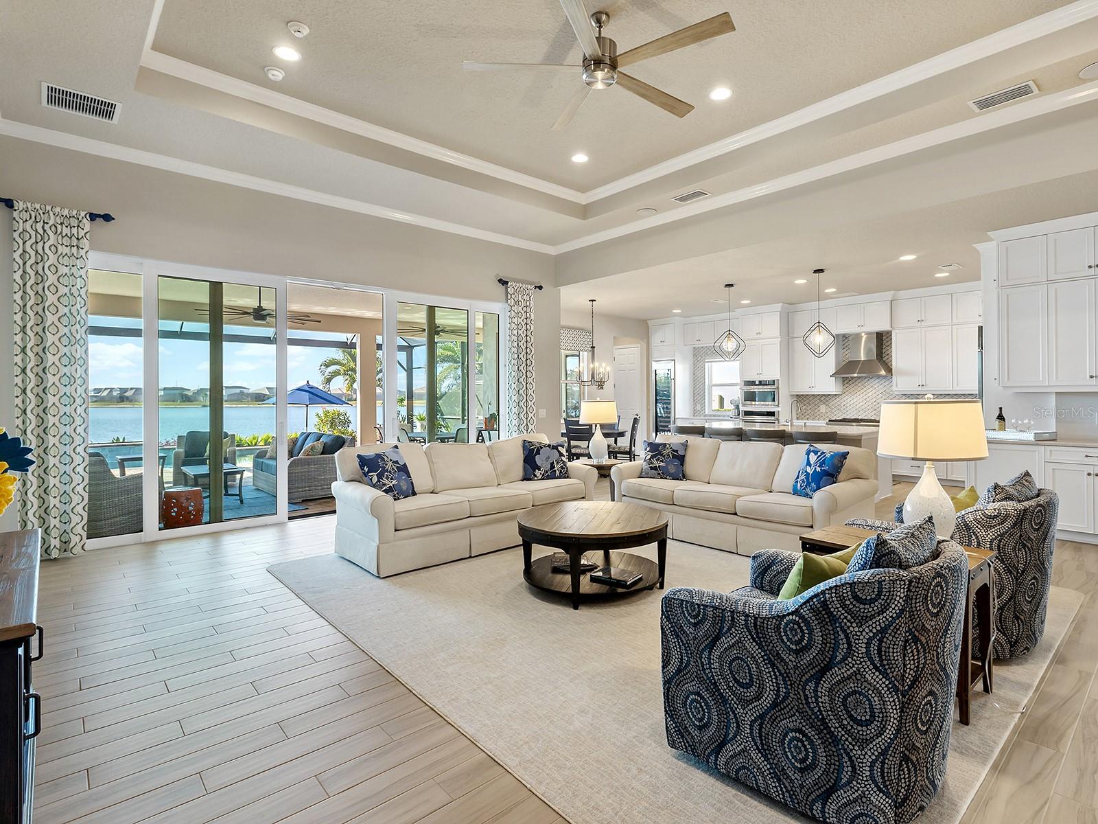 Image 6 of 85 For 8119 Waterbend Trail