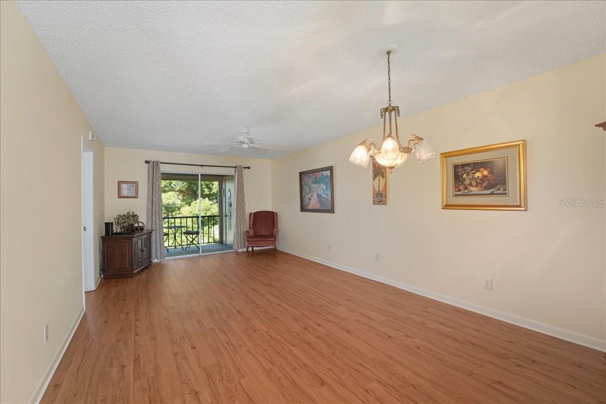 Image 17 of 31 For 6128 7th Avenue W 6128