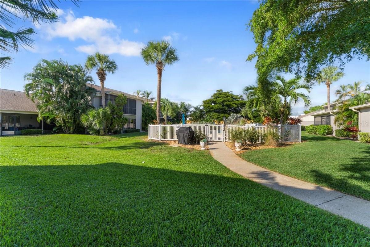 Image 23 of 31 For 6128 7th Avenue W 6128