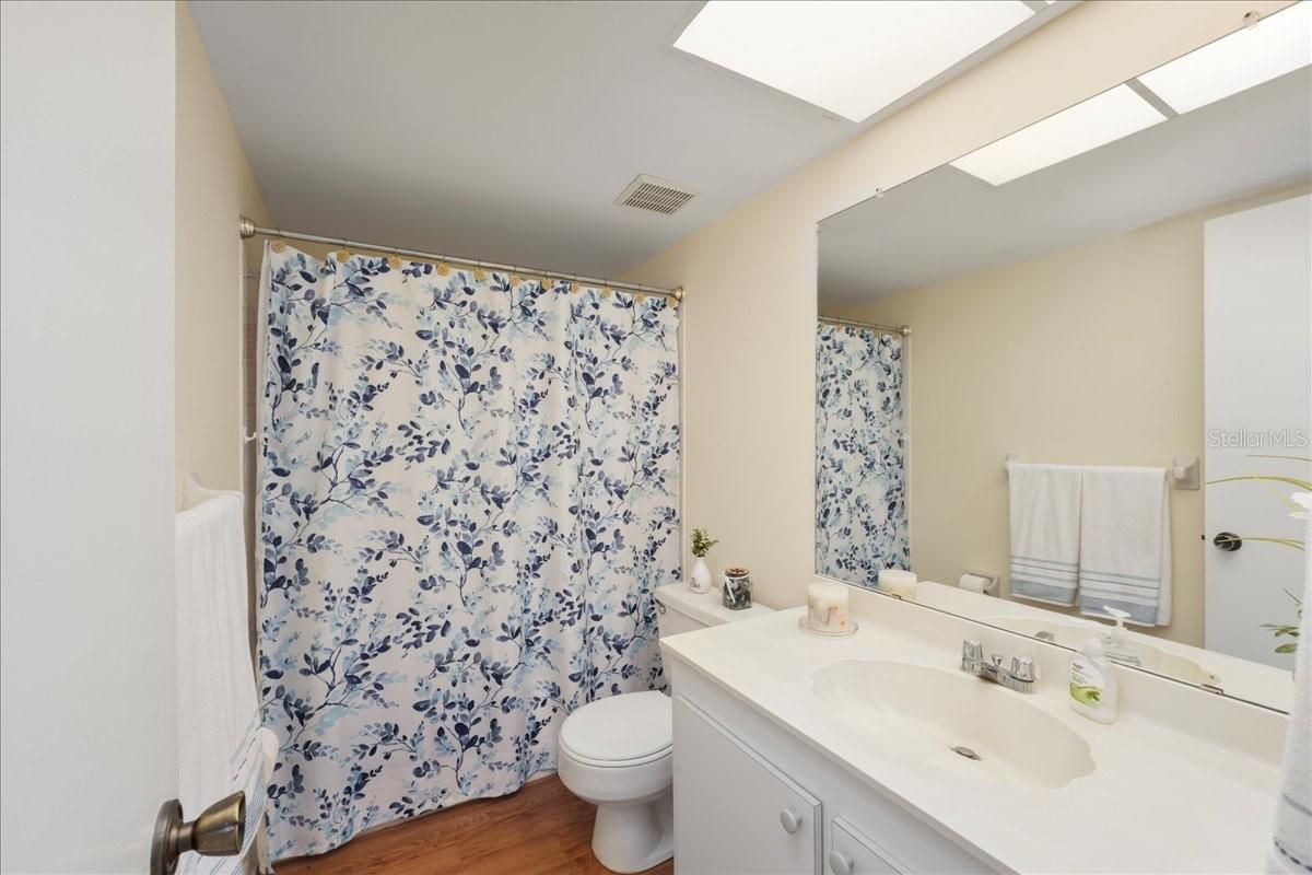 Image 9 of 31 For 6128 7th Avenue W 6128