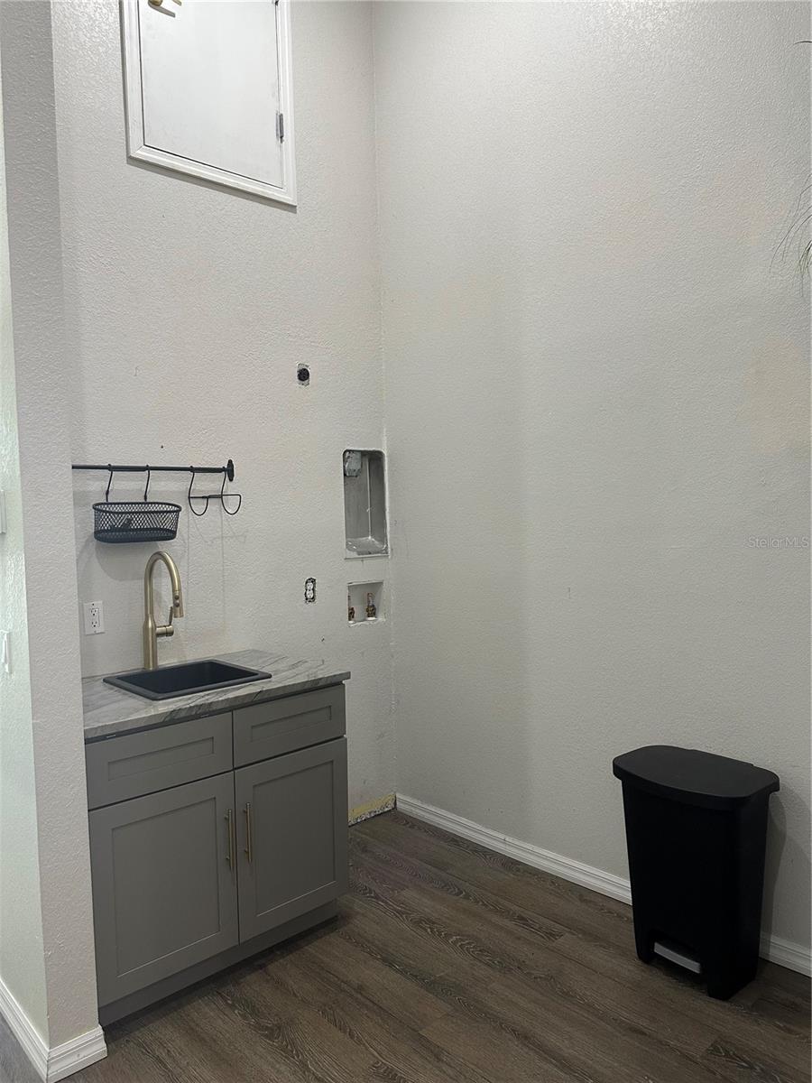 Image 11 of 17 For 24630 Sandhill Boulevard 303