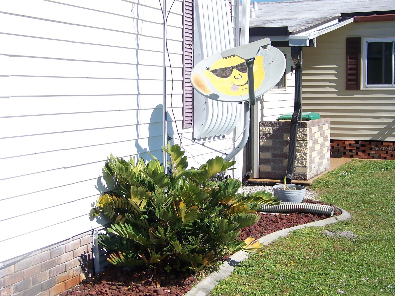 Image 11 of 58 For 15550 Burnt Store Road 210