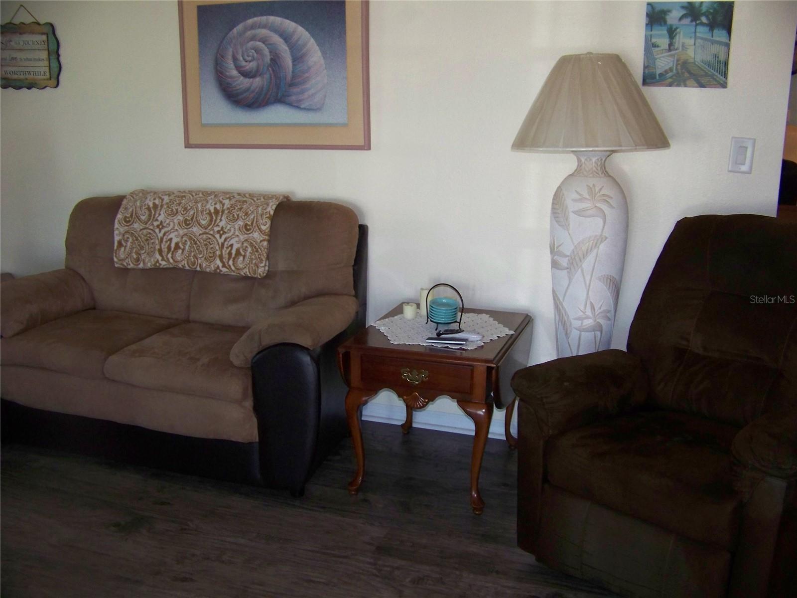 Image 27 of 58 For 15550 Burnt Store Road 210