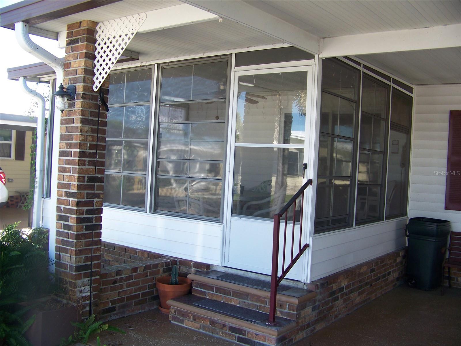 Image 4 of 58 For 15550 Burnt Store Road 210