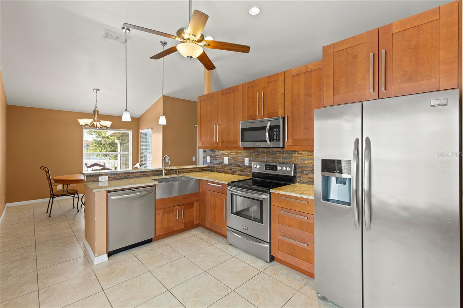 Image 14 of 43 For 1208 50th Street E