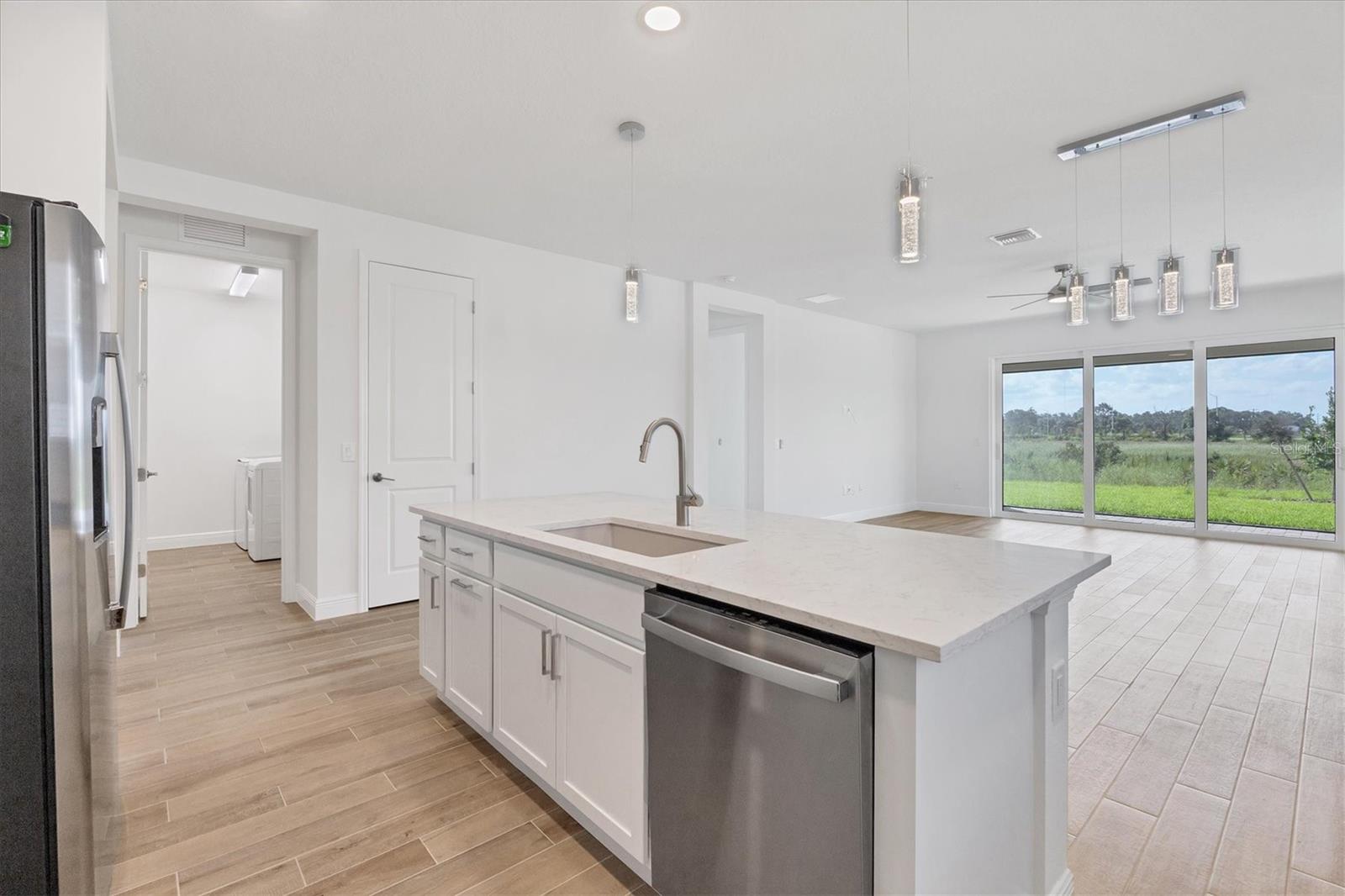 Image 12 of 60 For 1019 Waterline Court