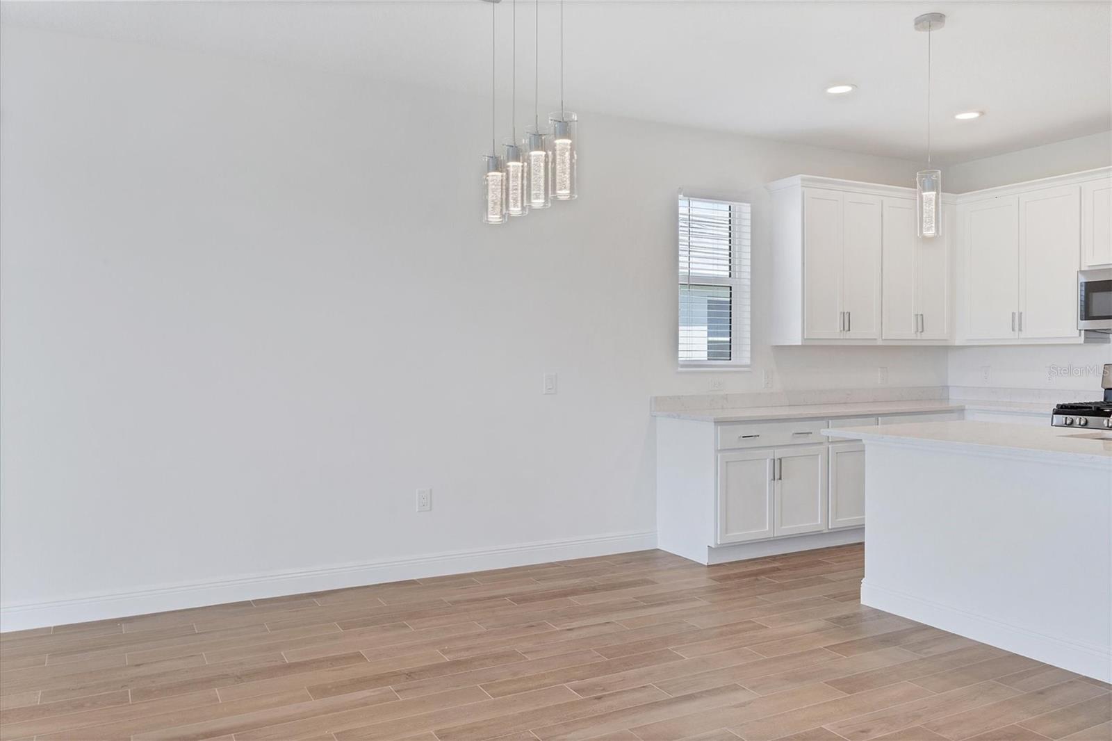 Image 13 of 60 For 1019 Waterline Court