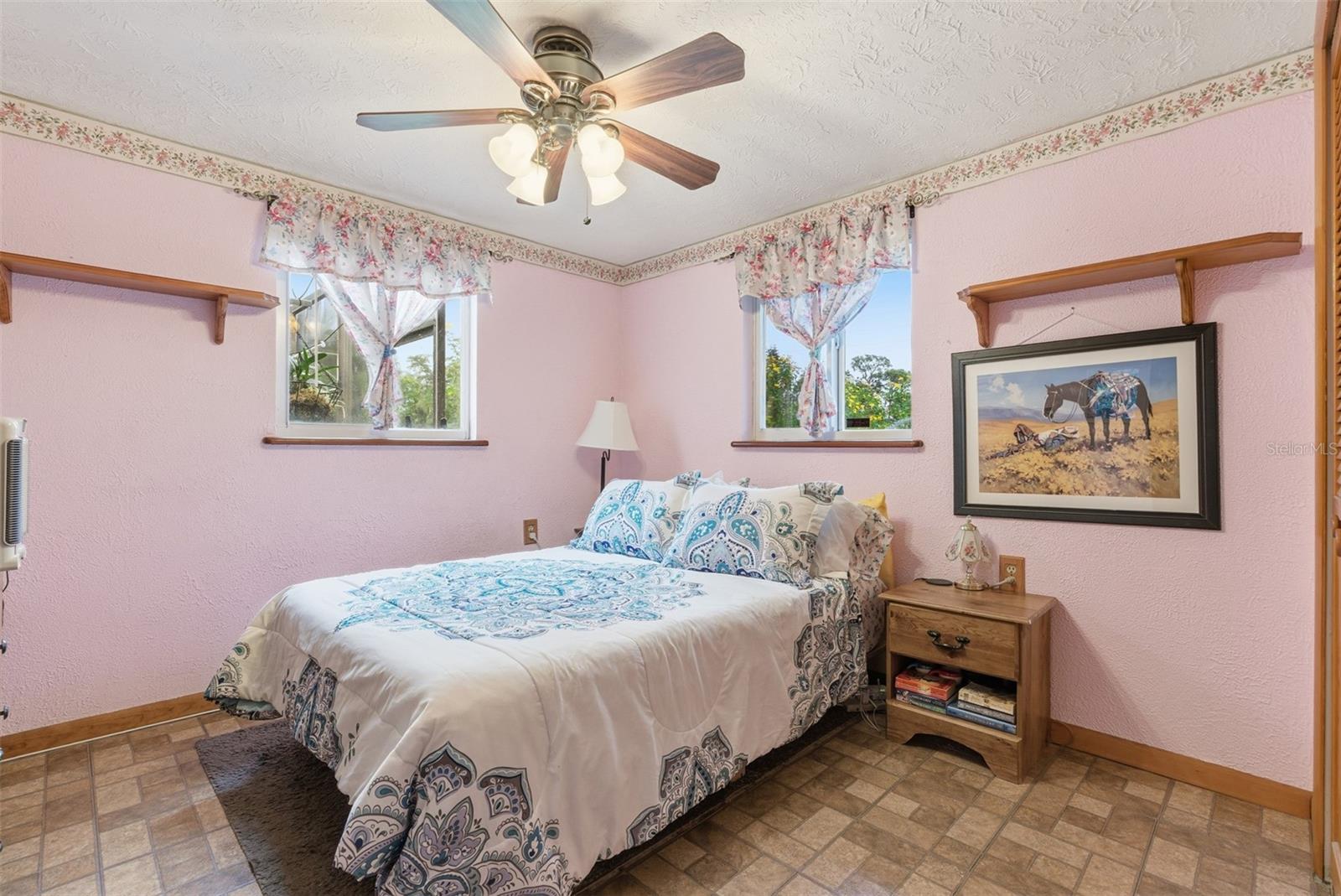 Image 16 of 47 For 857 Palmetto Street