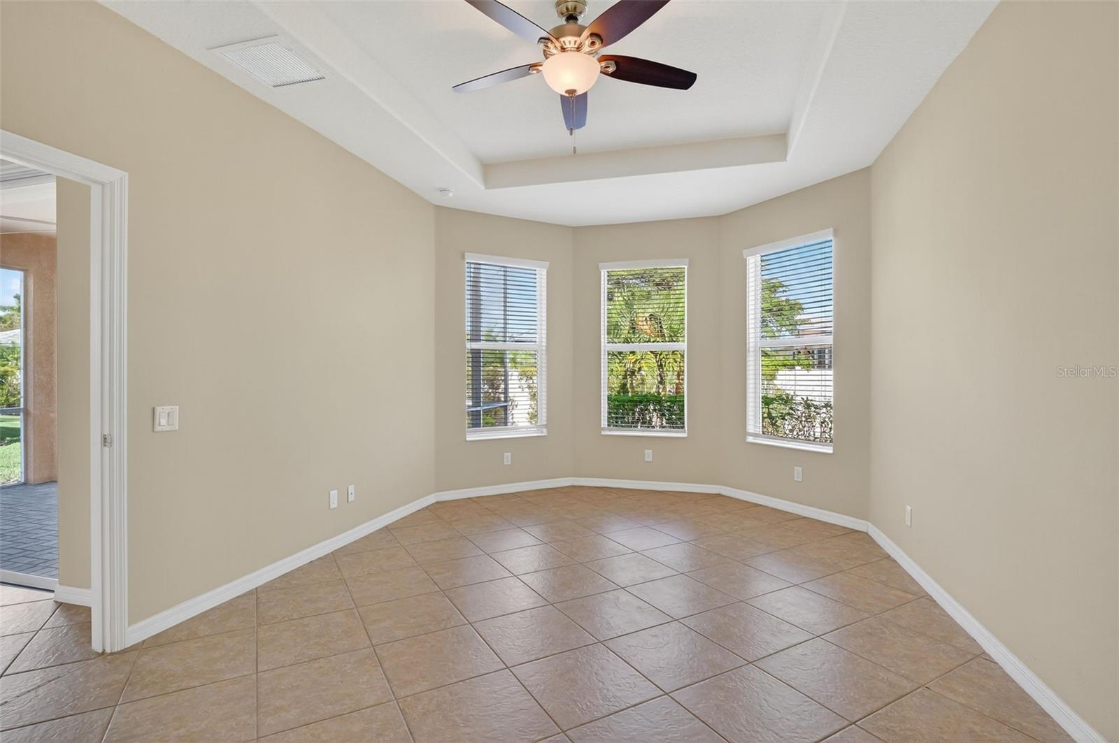 Image 15 of 43 For 2649 Vareo Court