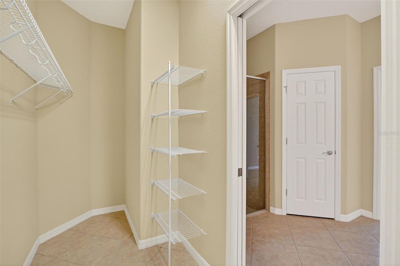 Image 19 of 43 For 2649 Vareo Court