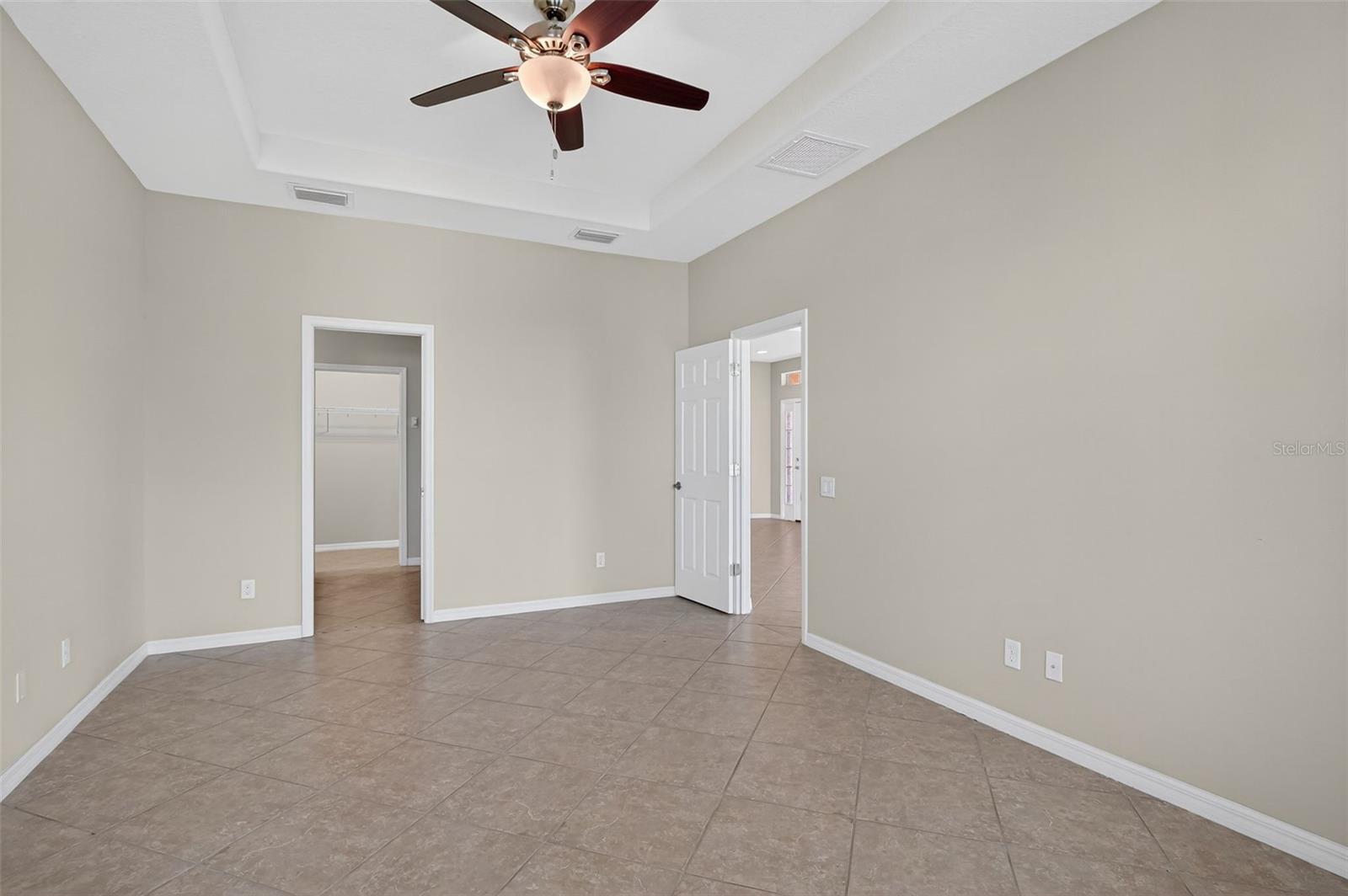 Image 25 of 43 For 2649 Vareo Court