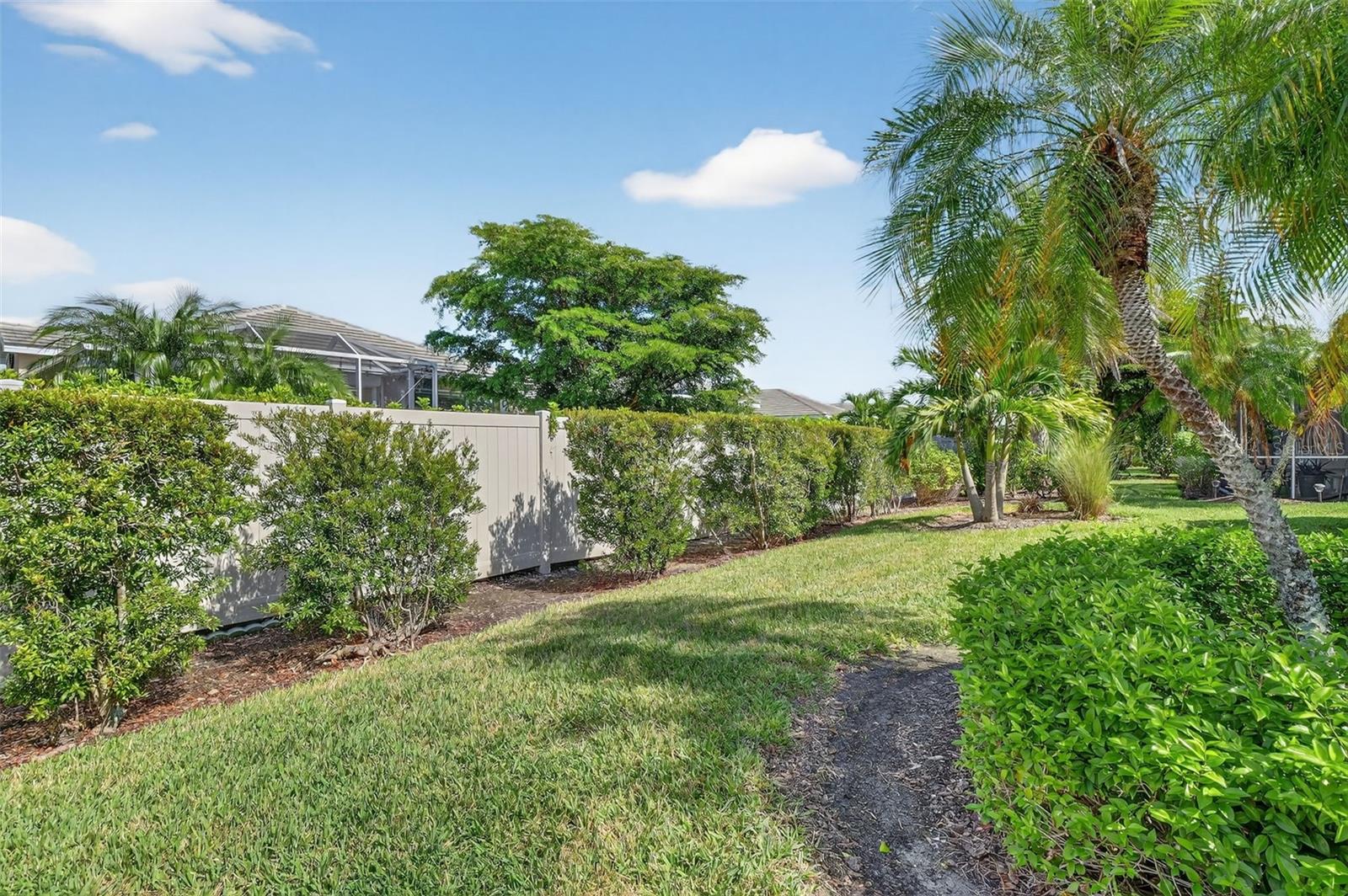 Image 32 of 43 For 2649 Vareo Court