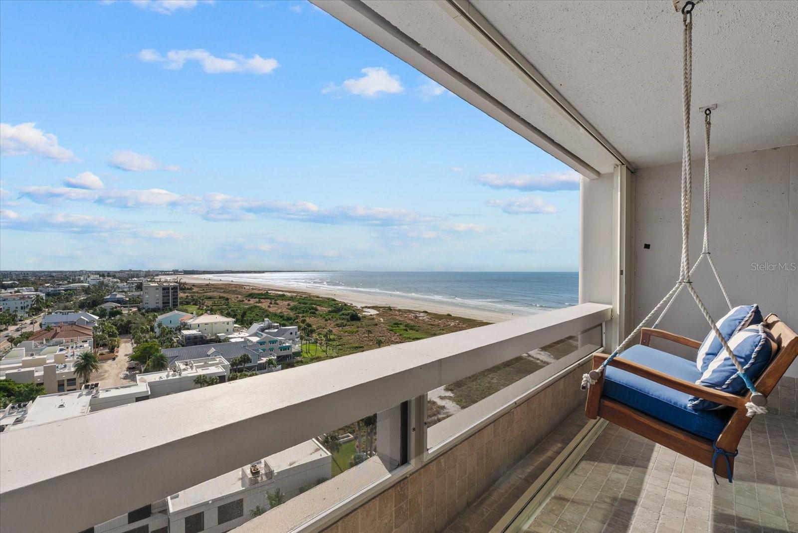 Image 28 of 56 For 5400 Ocean Boulevard 12-2