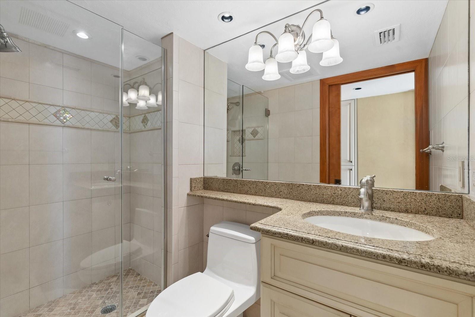 Image 37 of 56 For 5400 Ocean Boulevard 12-2