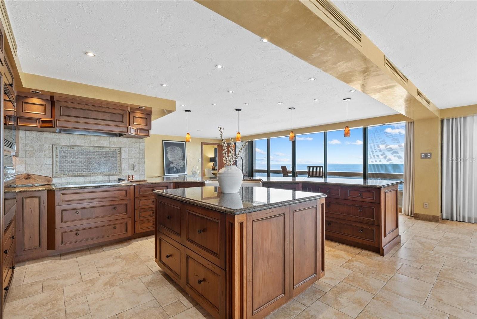 Image 5 of 56 For 5400 Ocean Boulevard 12-2