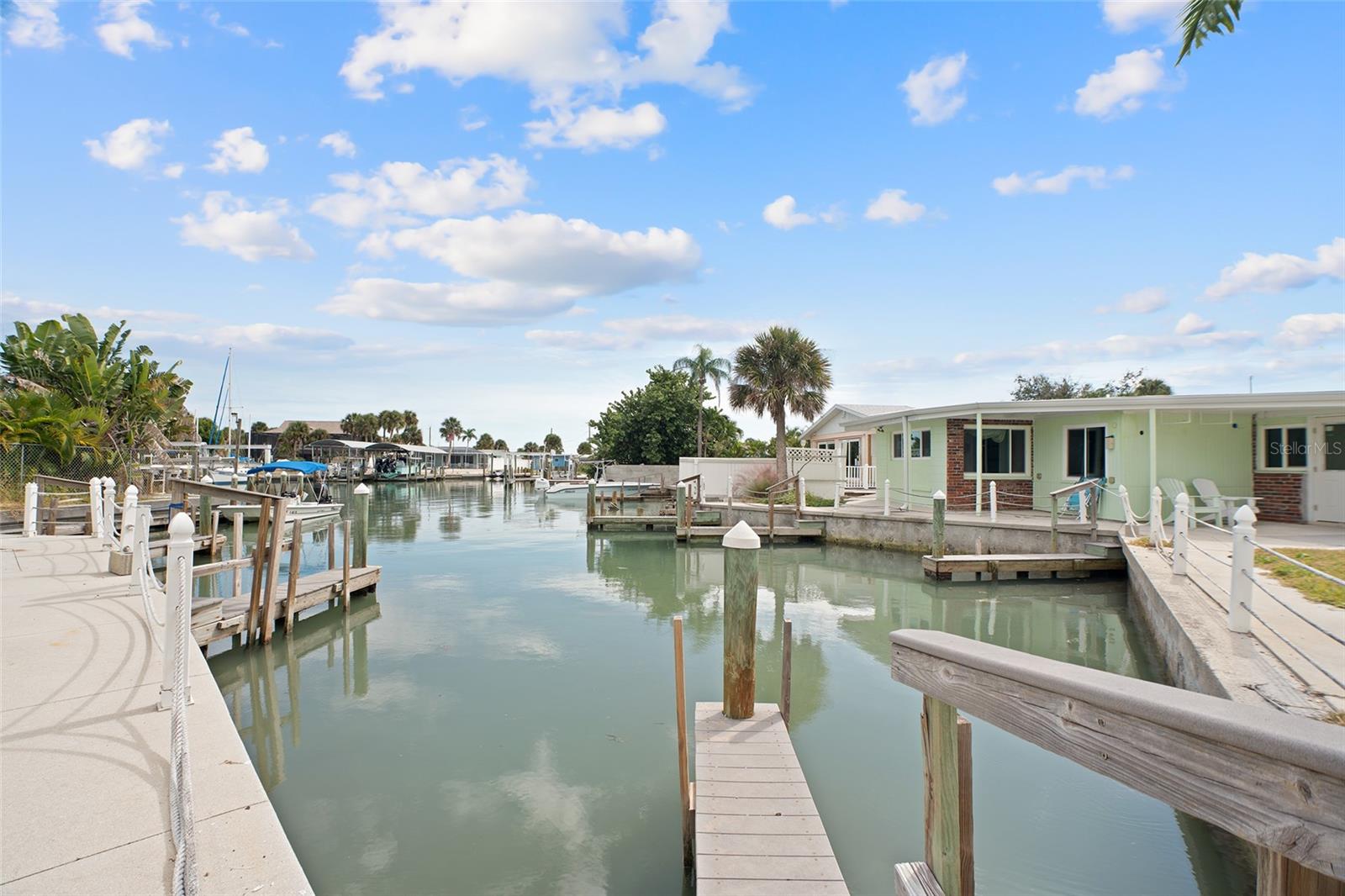 Image 16 of 36 For 1385 Gulf Boulevard 10