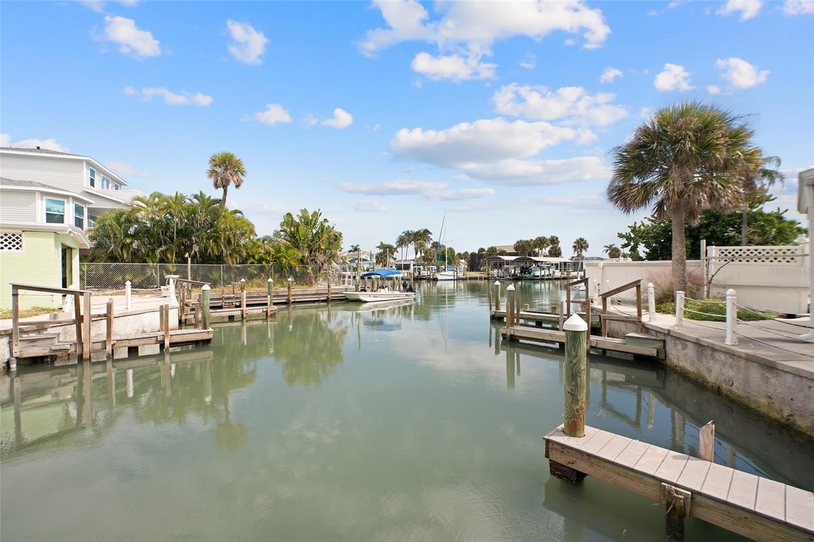 Image 17 of 36 For 1385 Gulf Boulevard 10