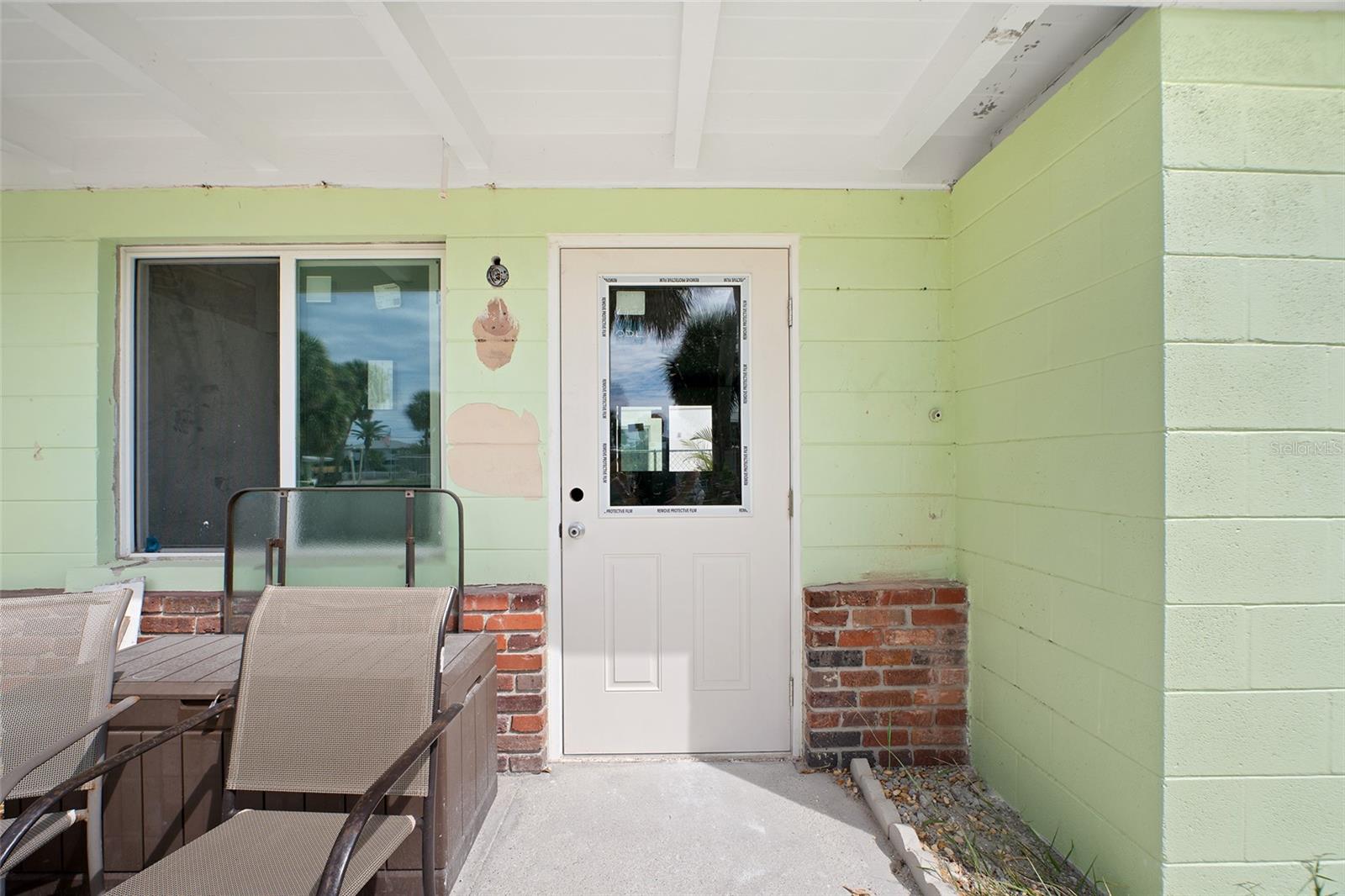 Image 4 of 36 For 1385 Gulf Boulevard 10