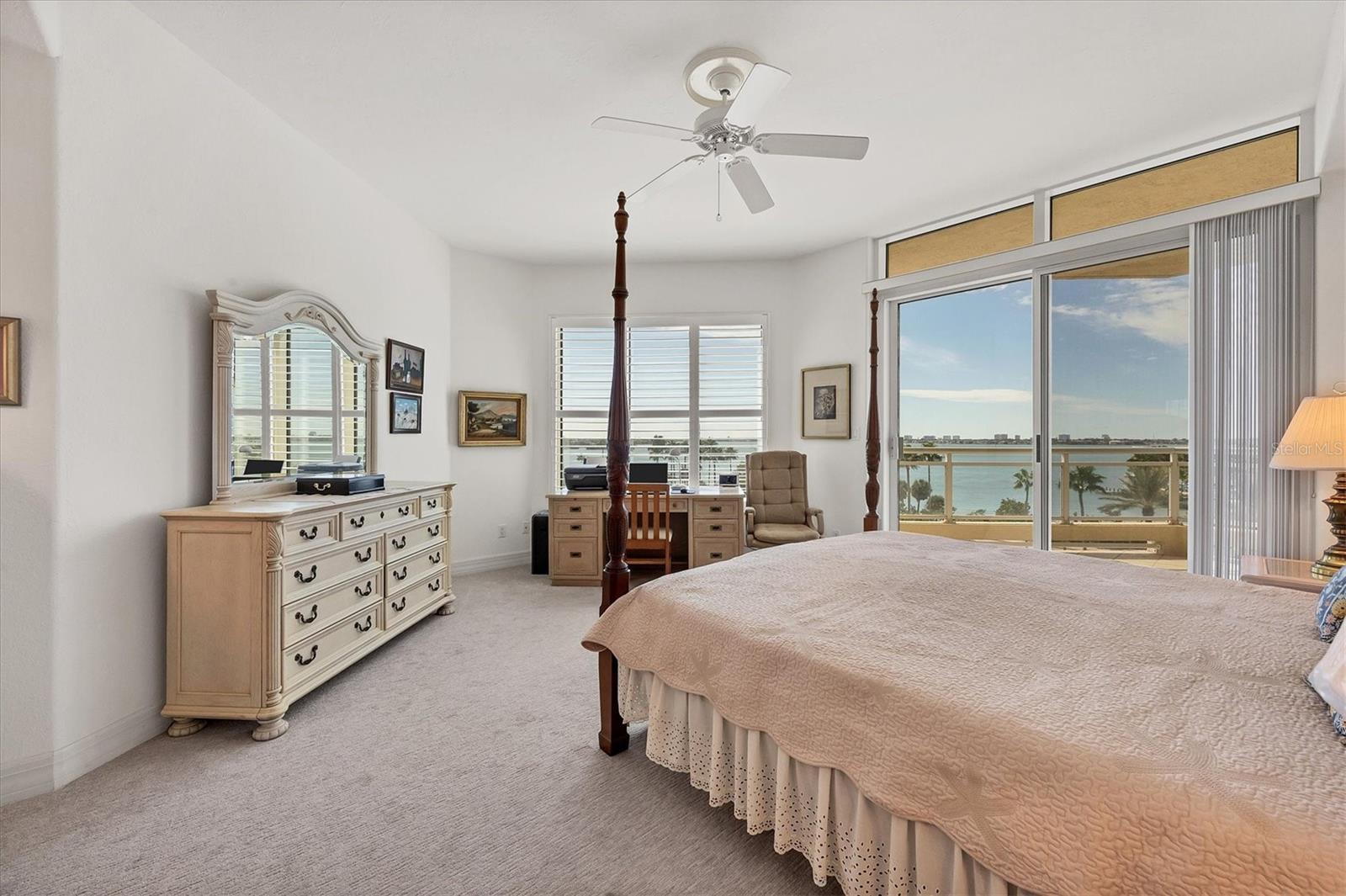 Image 15 of 57 For 340 Palm Avenue 32