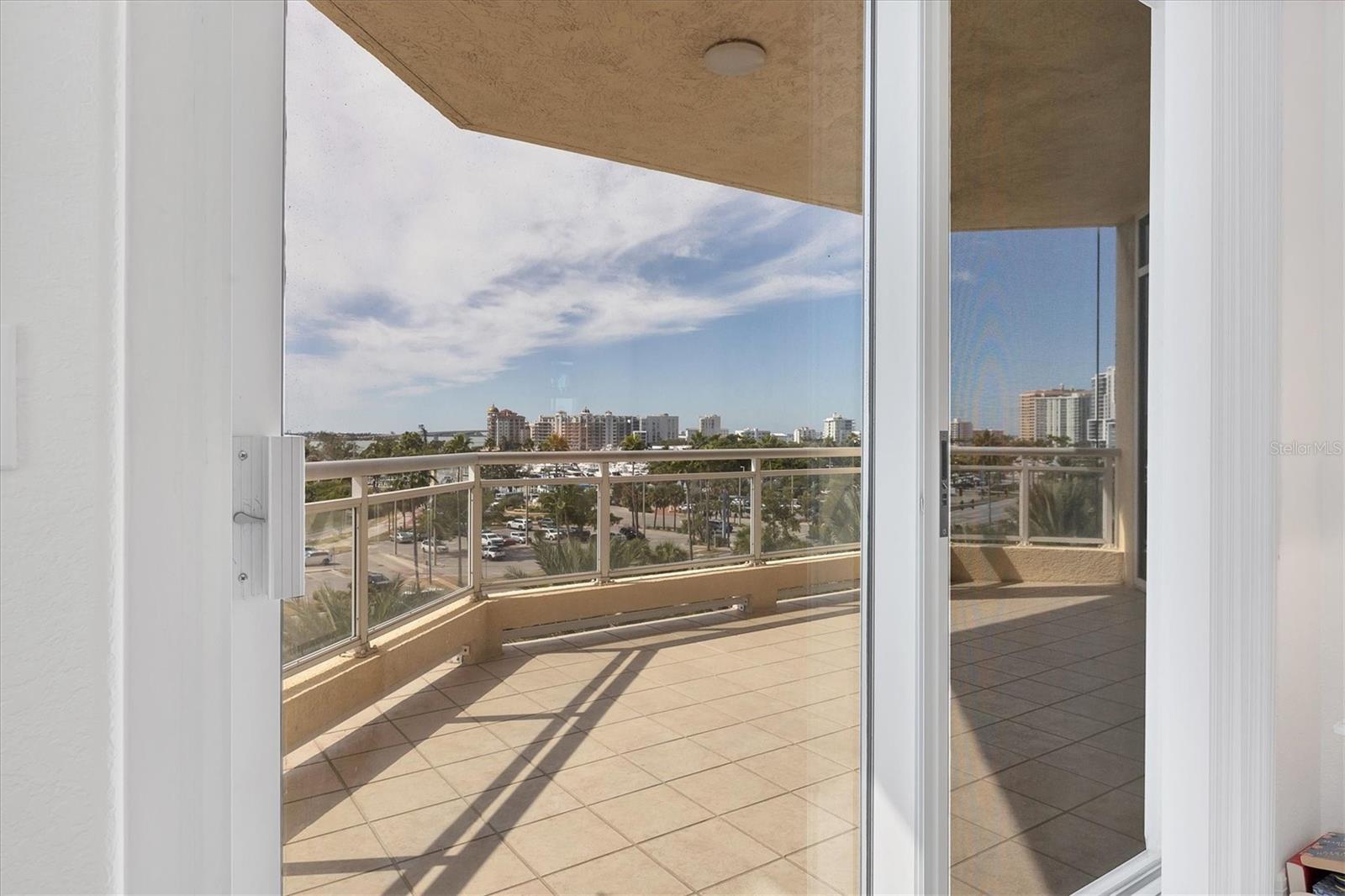 Image 18 of 57 For 340 Palm Avenue 32