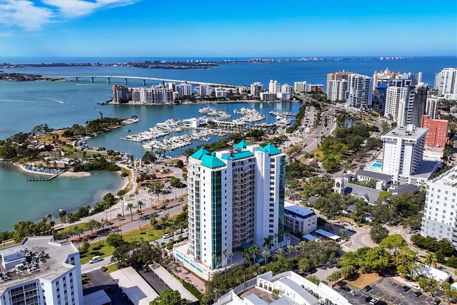 Image 31 of 57 For 340 Palm Avenue 32