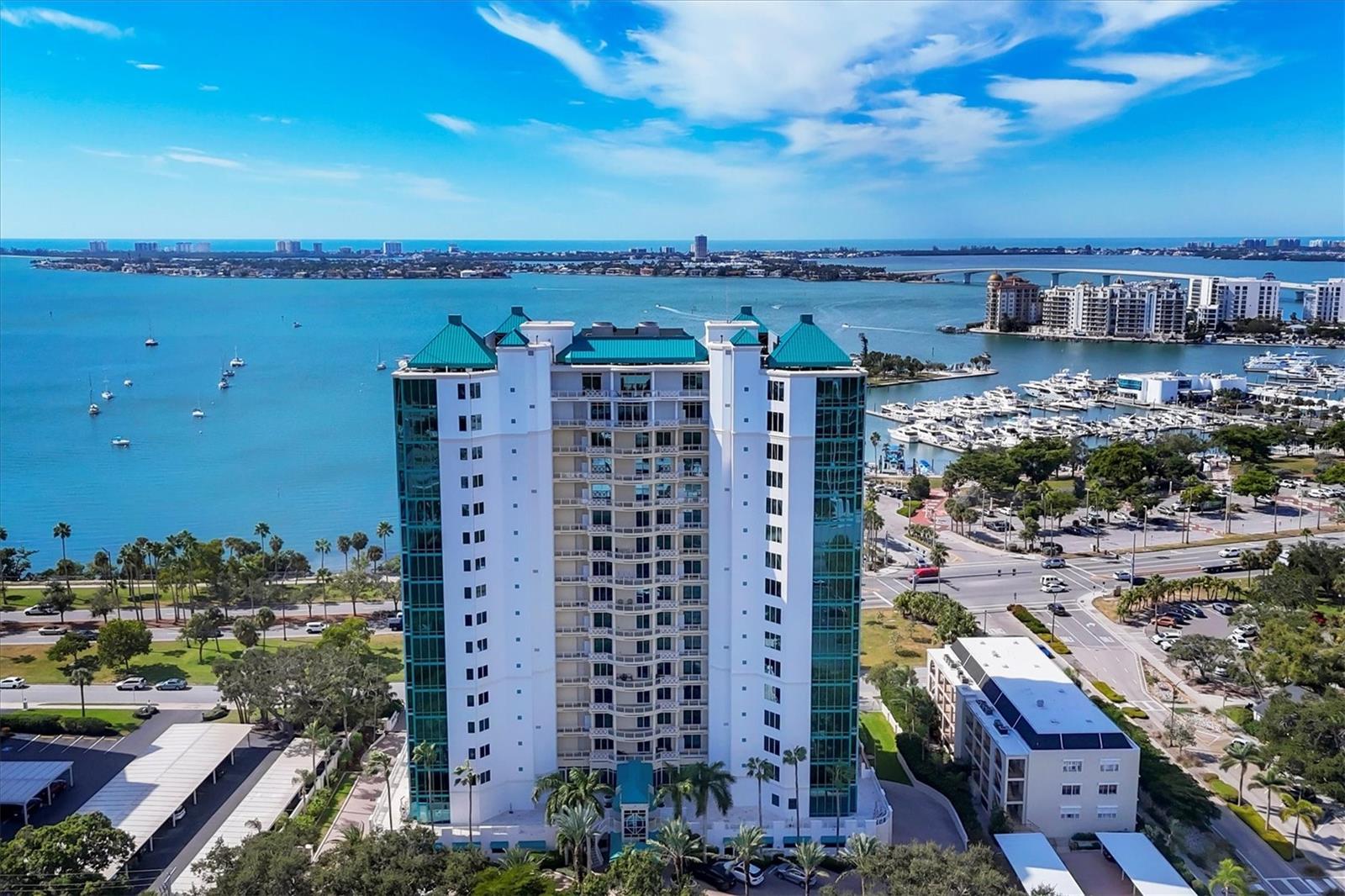 Image 32 of 57 For 340 Palm Avenue 32